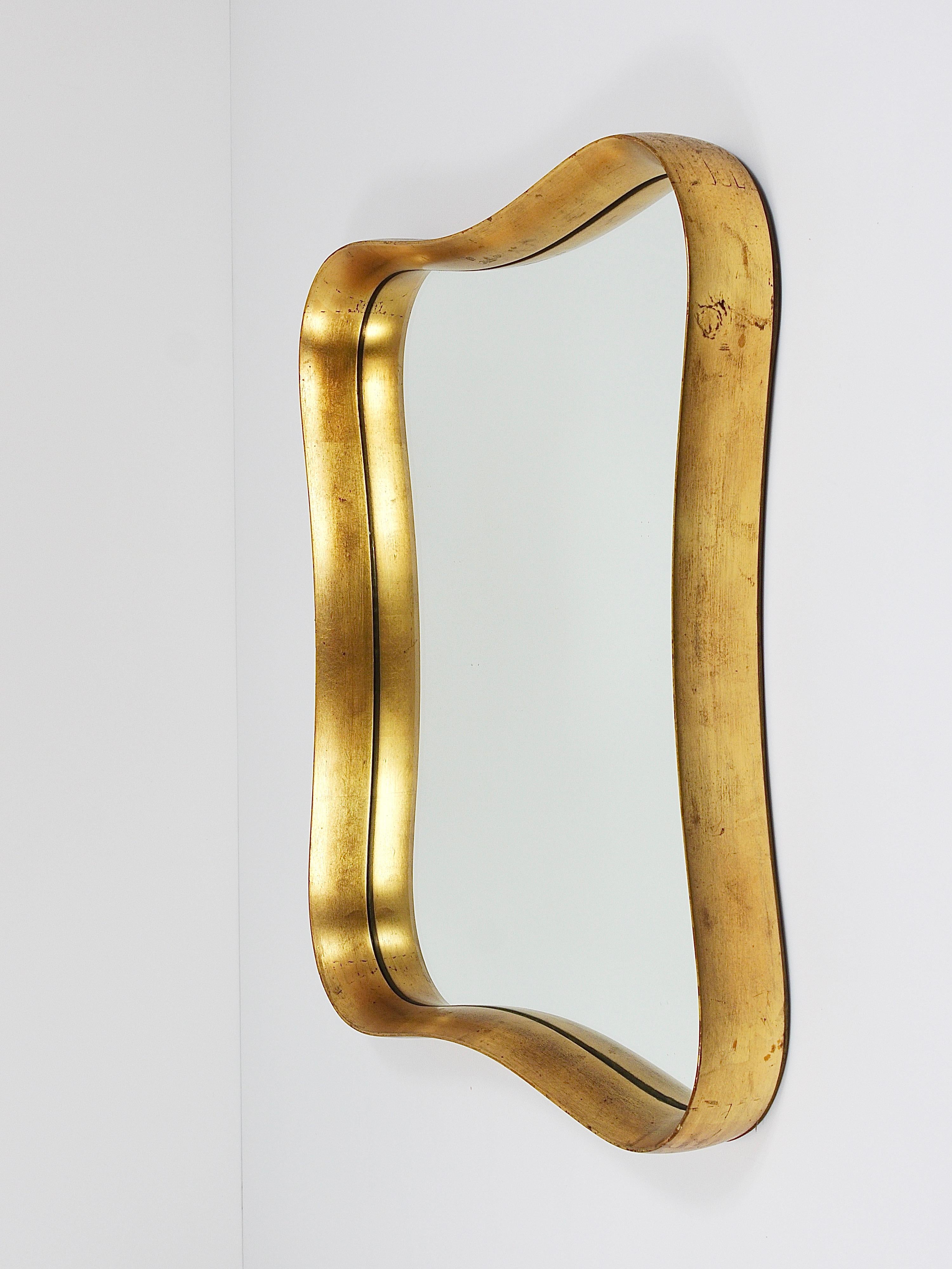 Gio Ponti Style Gilt Wood Mirror by Max Welz Vienna, Austria, 1940s For Sale 10