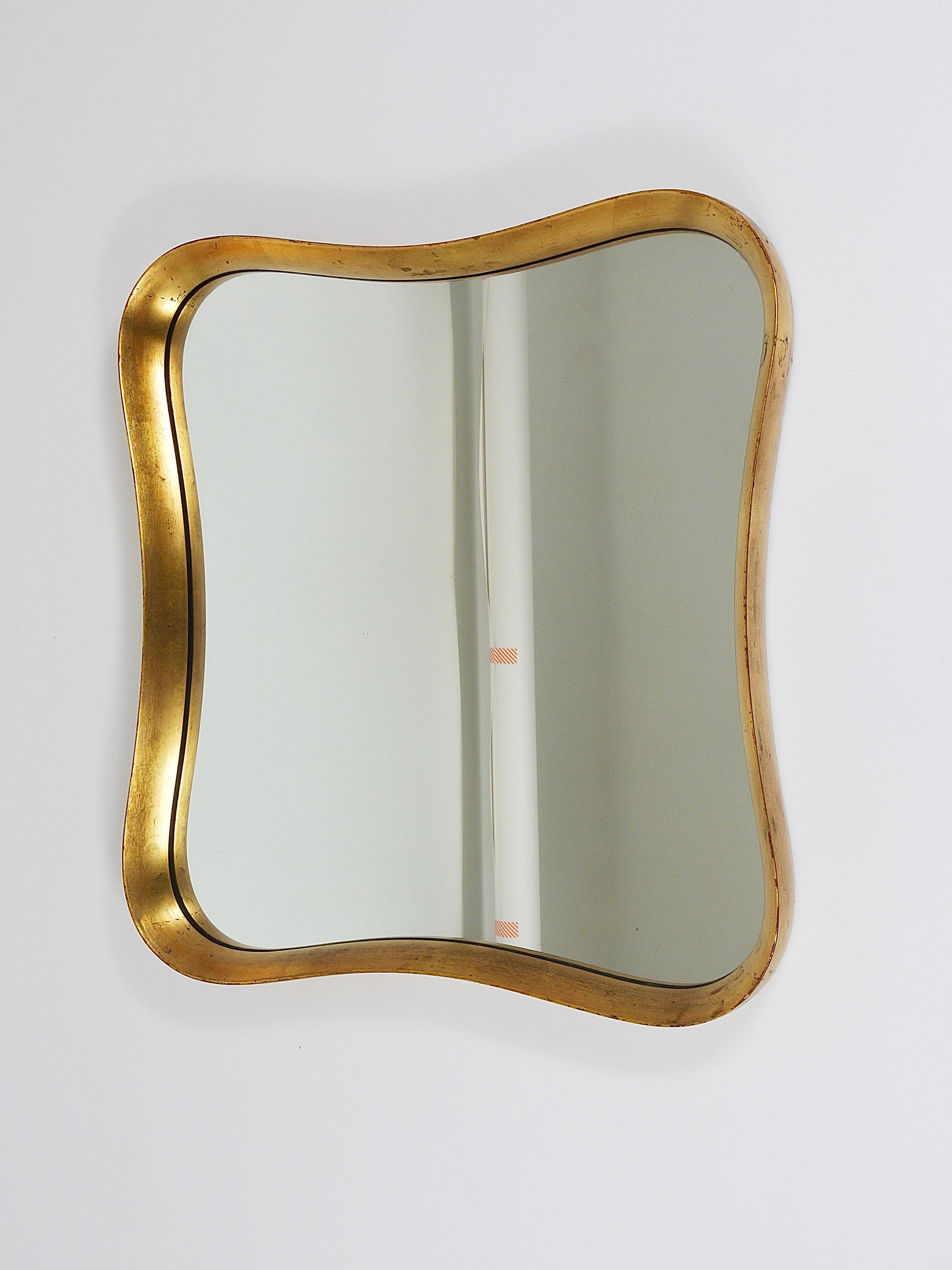 Gio Ponti Style Gilt Wood Mirror by Max Welz Vienna, Austria, 1940s For Sale 4