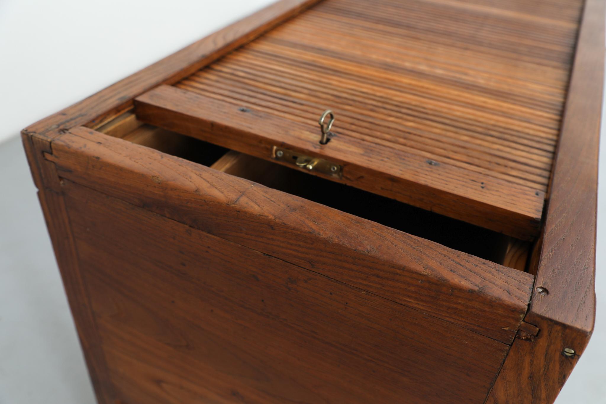 Gio Ponti Style Horizontal Tambour Storage Cabinet with Key For Sale 9