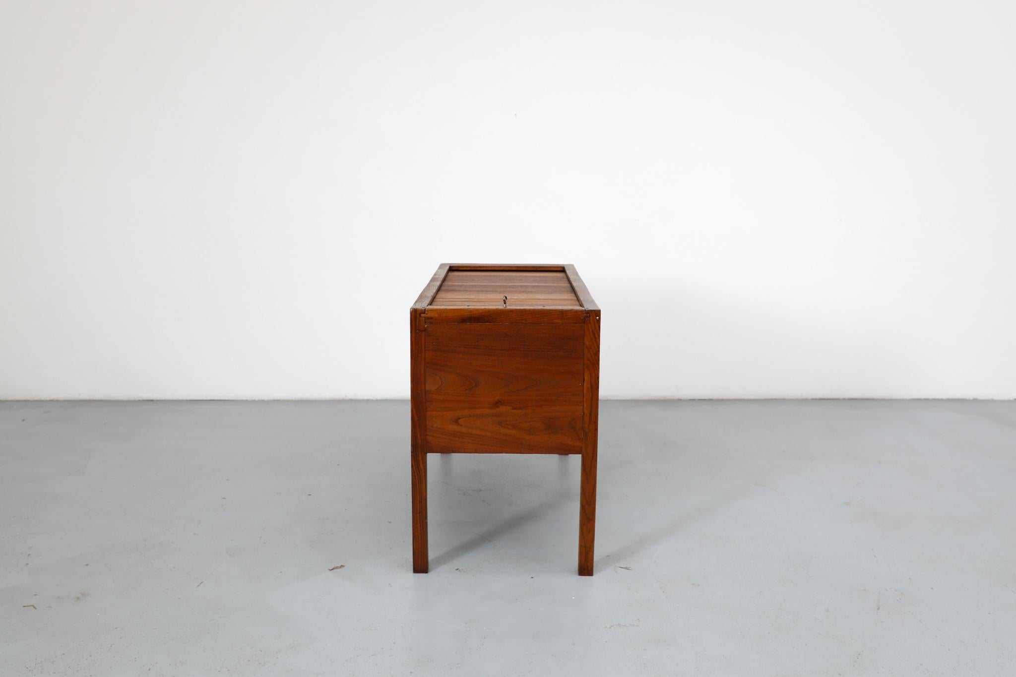 Gio Ponti Style Horizontal Tambour Storage Cabinet with Key In Good Condition For Sale In Los Angeles, CA