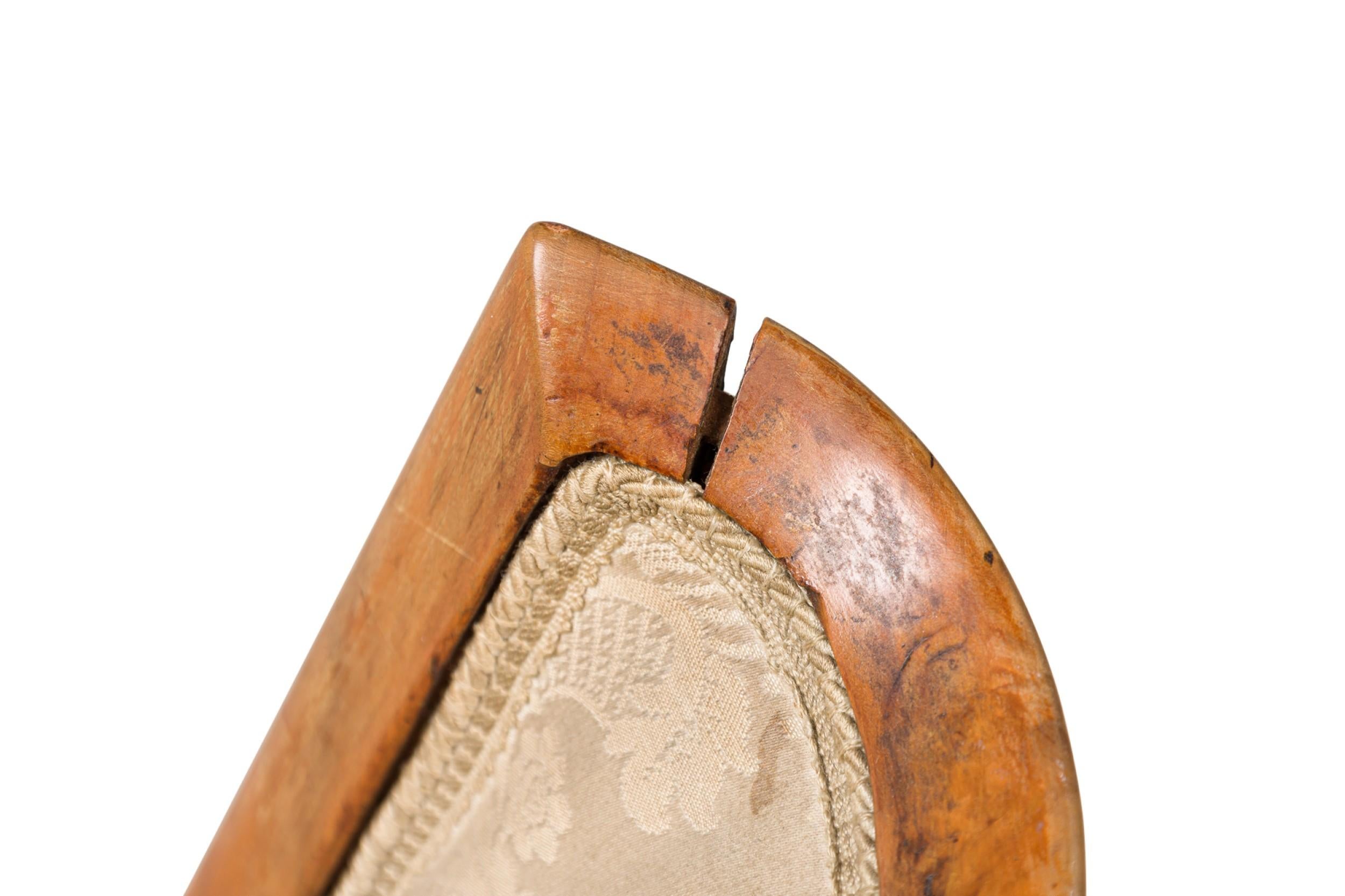 Gio Ponti Style Italian Mid-Century Walnut and Damask Curved Back Armchair im Angebot 3