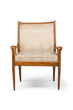 Fauteuil à dossier incurvé en noyer et damas de style Gio Ponti, Italie du milieu du siècle