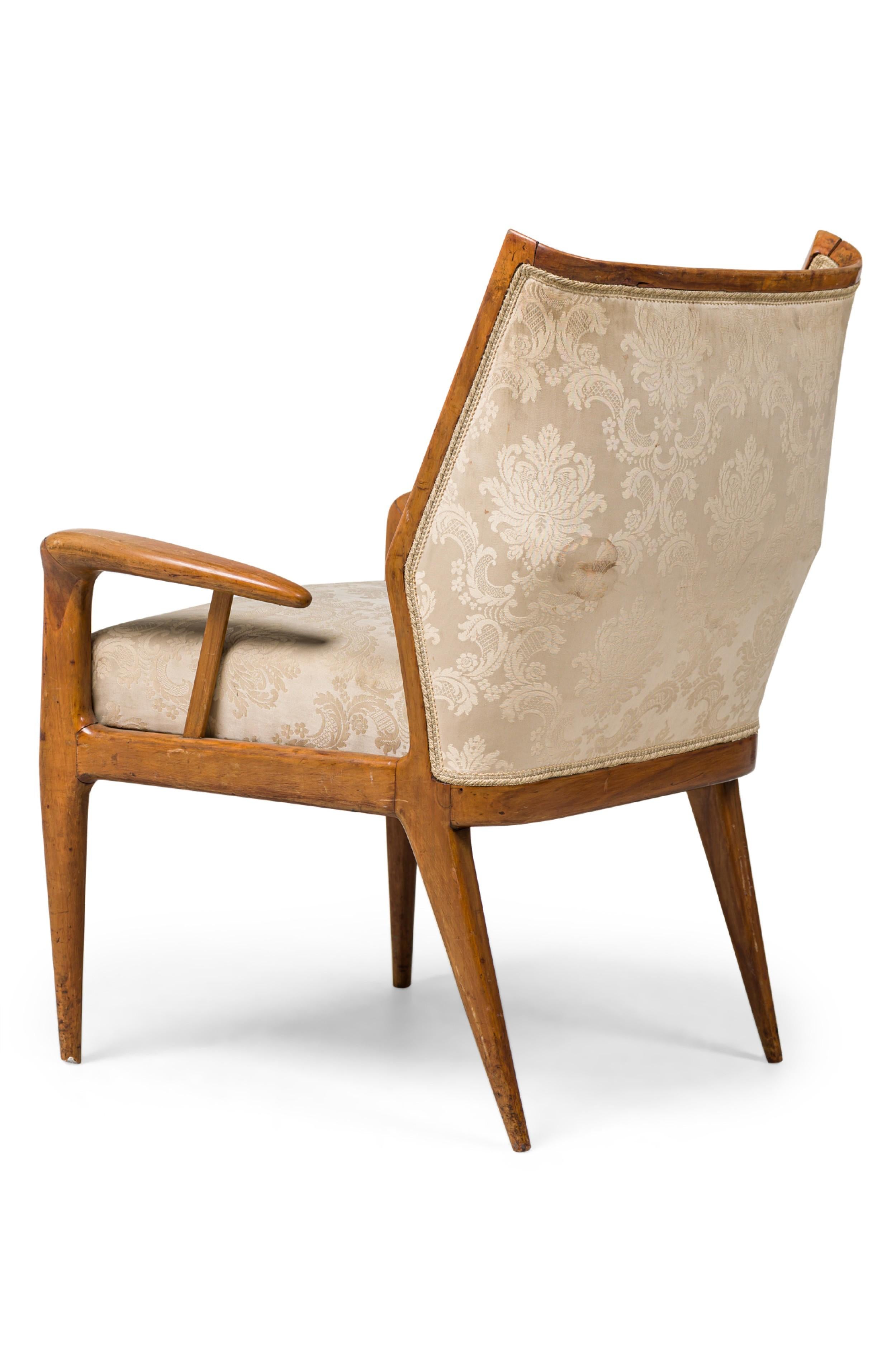 Gio Ponti Style Italian Mid-Century Walnut and Damask Curved Back Armchair (Italienisch) im Angebot