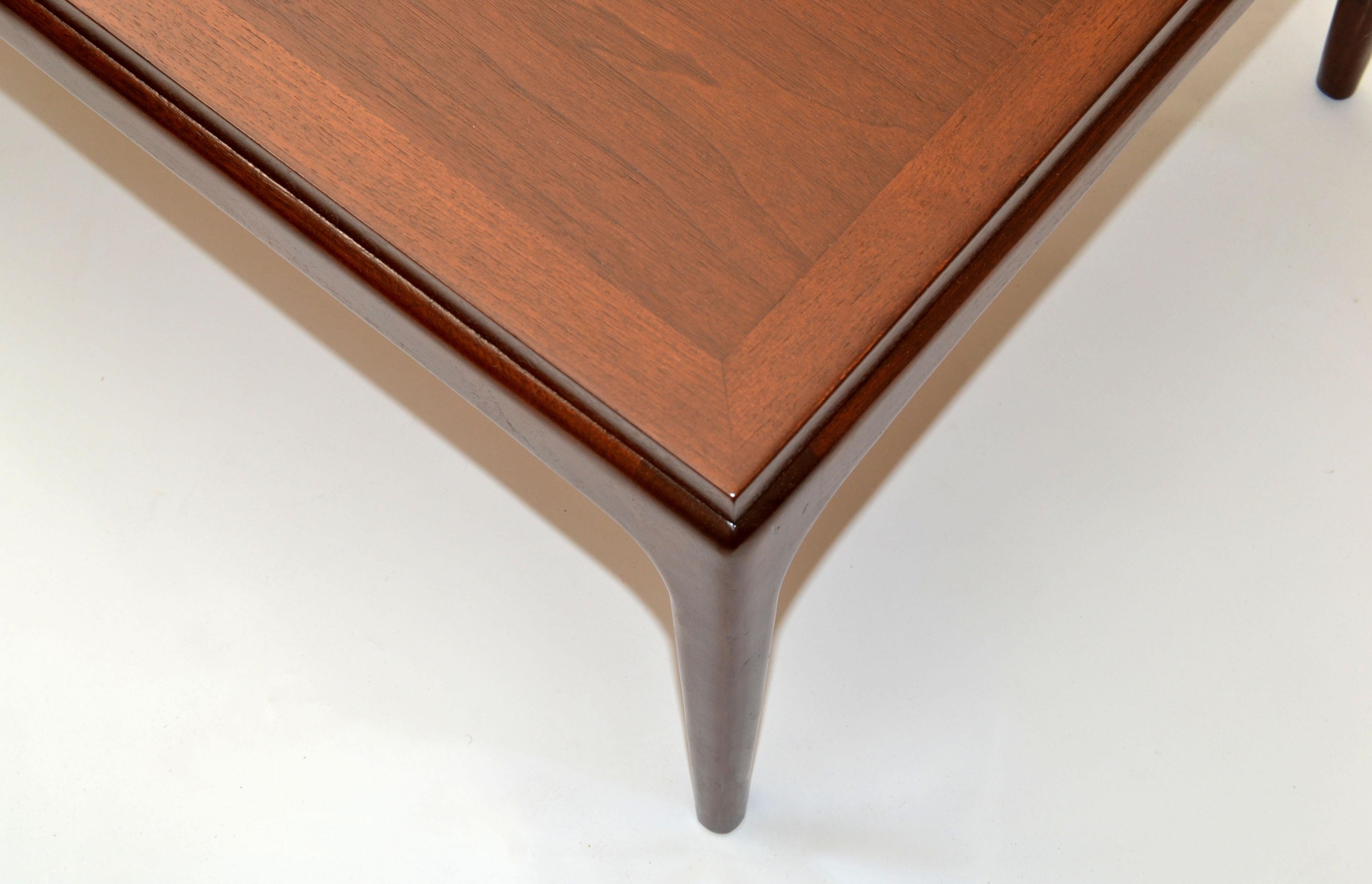 Gio Ponti Style Low Coffee Table Tapered Legs Walnut Mid-Century Modern Italy 70 For Sale 4