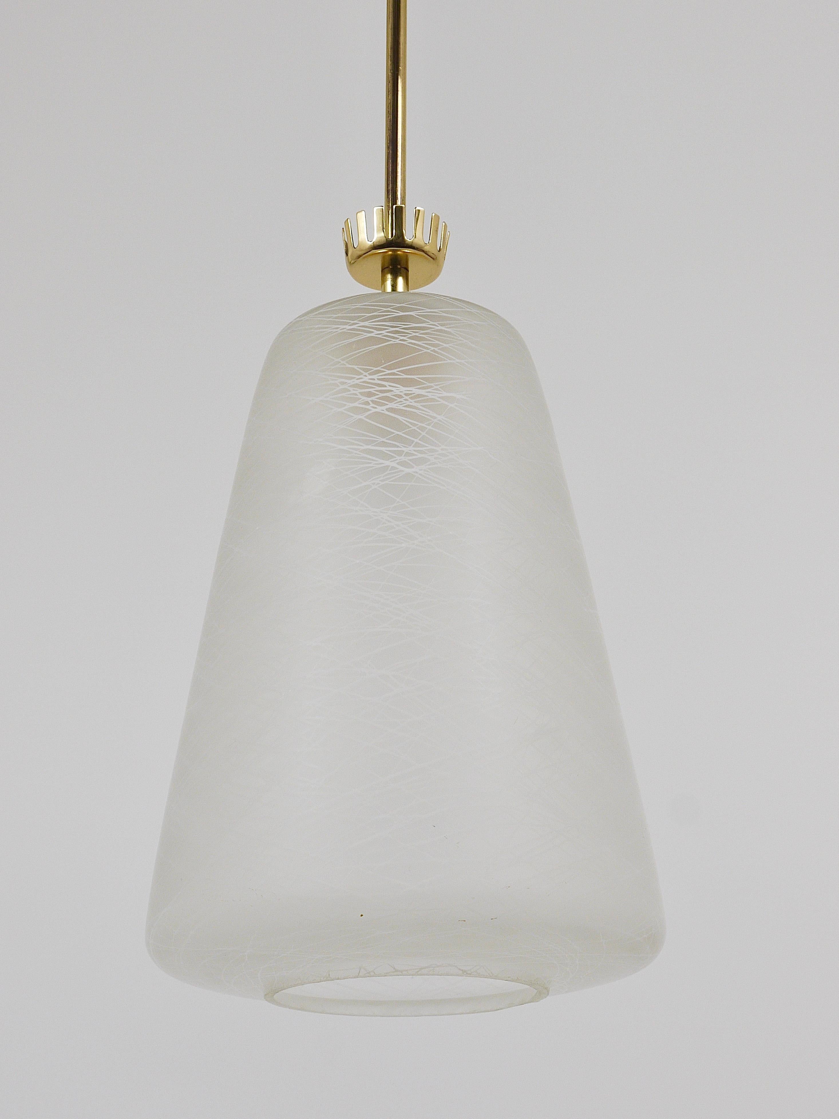 Gio Ponti Style Mid-Century Brass Crown Pendant Lamp Lantern, Italy, 1950s For Sale 10