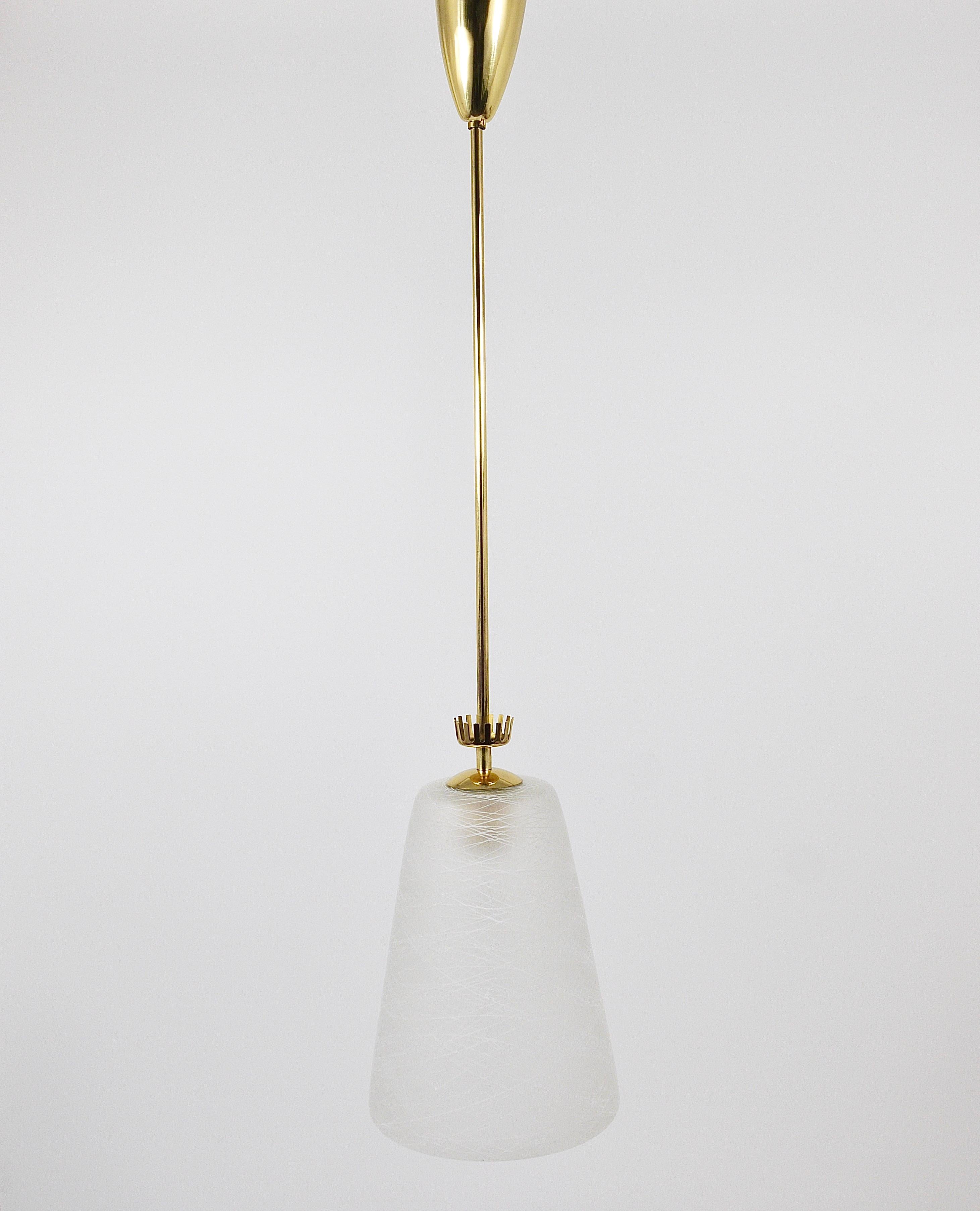 Gio Ponti Style Mid-Century Brass Crown Pendant Lamp Lantern, Italy, 1950s For Sale 12