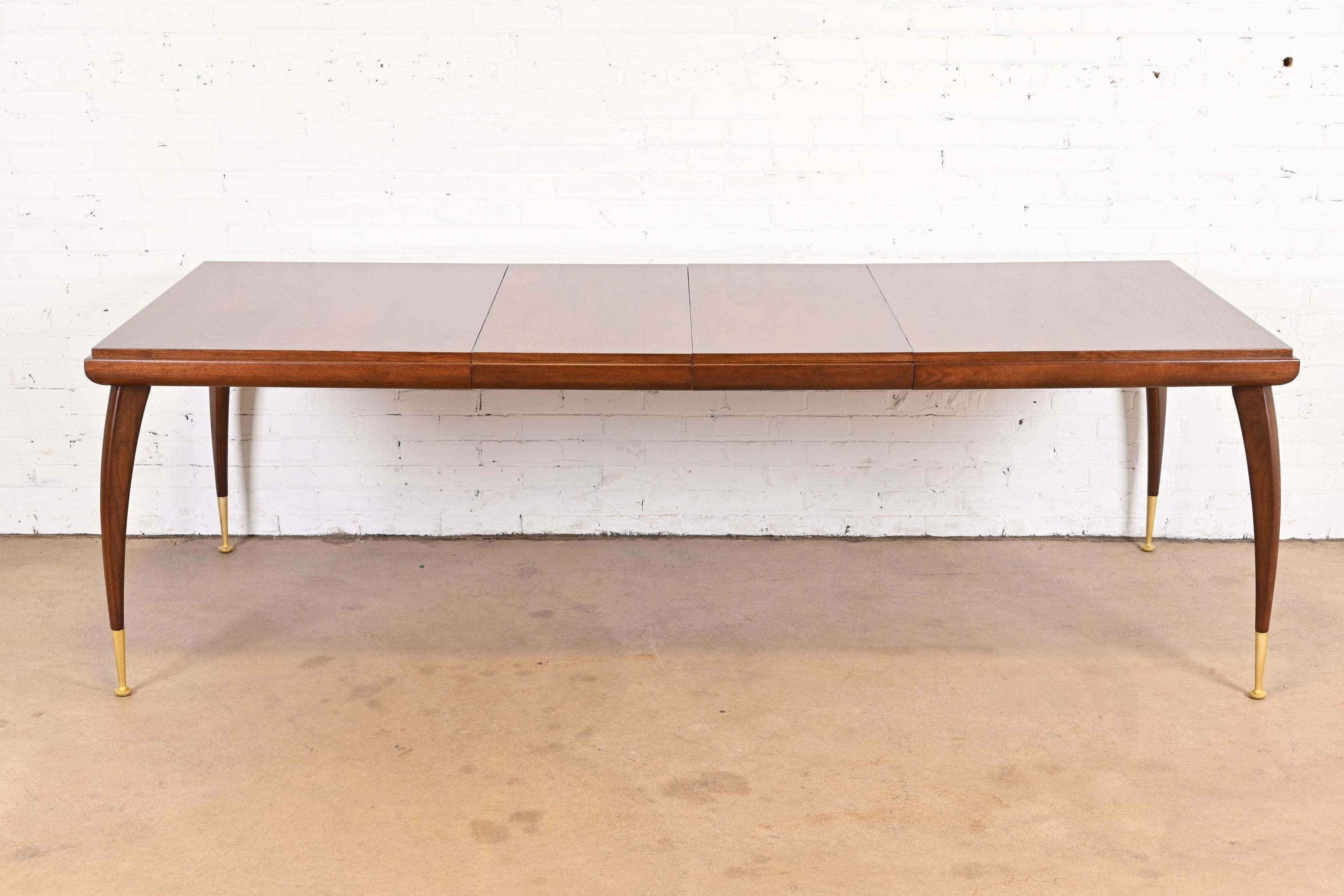 Gio Ponti Style Mid-Century Modern Walnut Extension Dining Table, Refinished In Good Condition In South Bend, IN