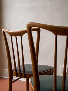 Gio Ponti Style Mid-century Side Chairs, possibly made by Dassi, circa 1950s