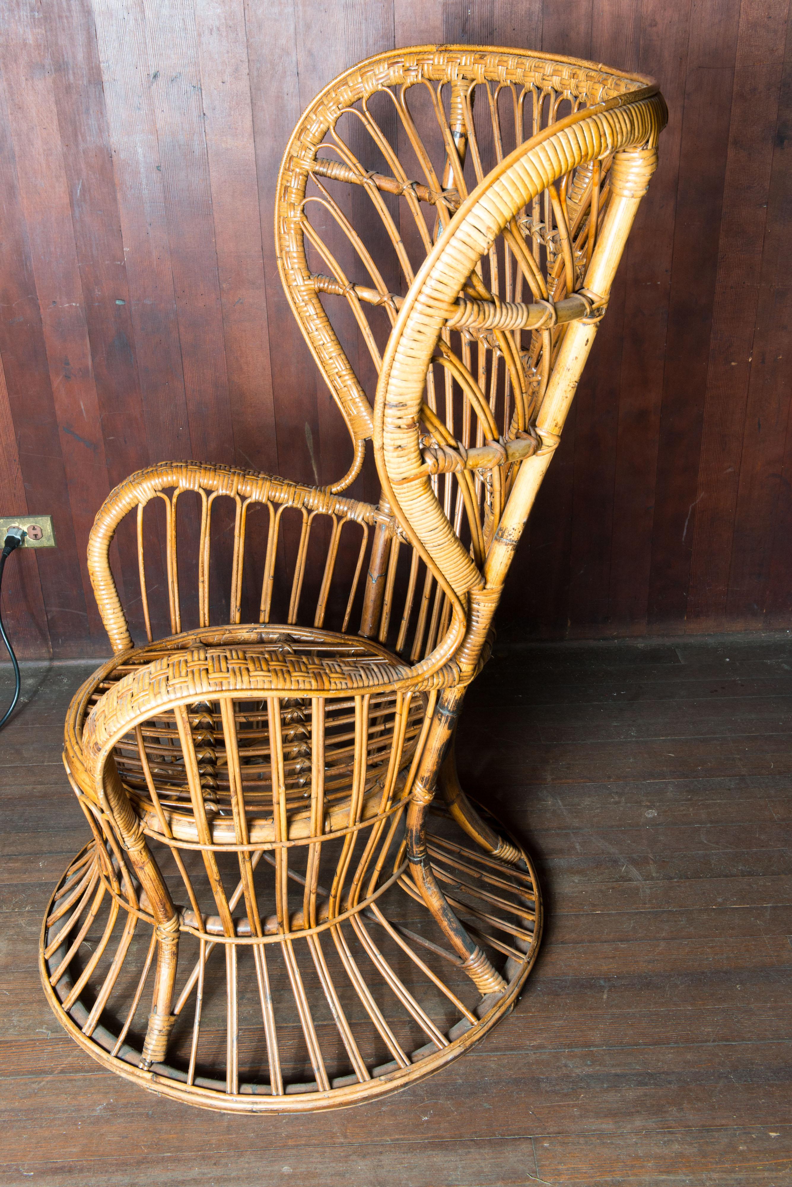 Gio Ponti Style Rattan Armchair In Good Condition For Sale In Stamford, CT