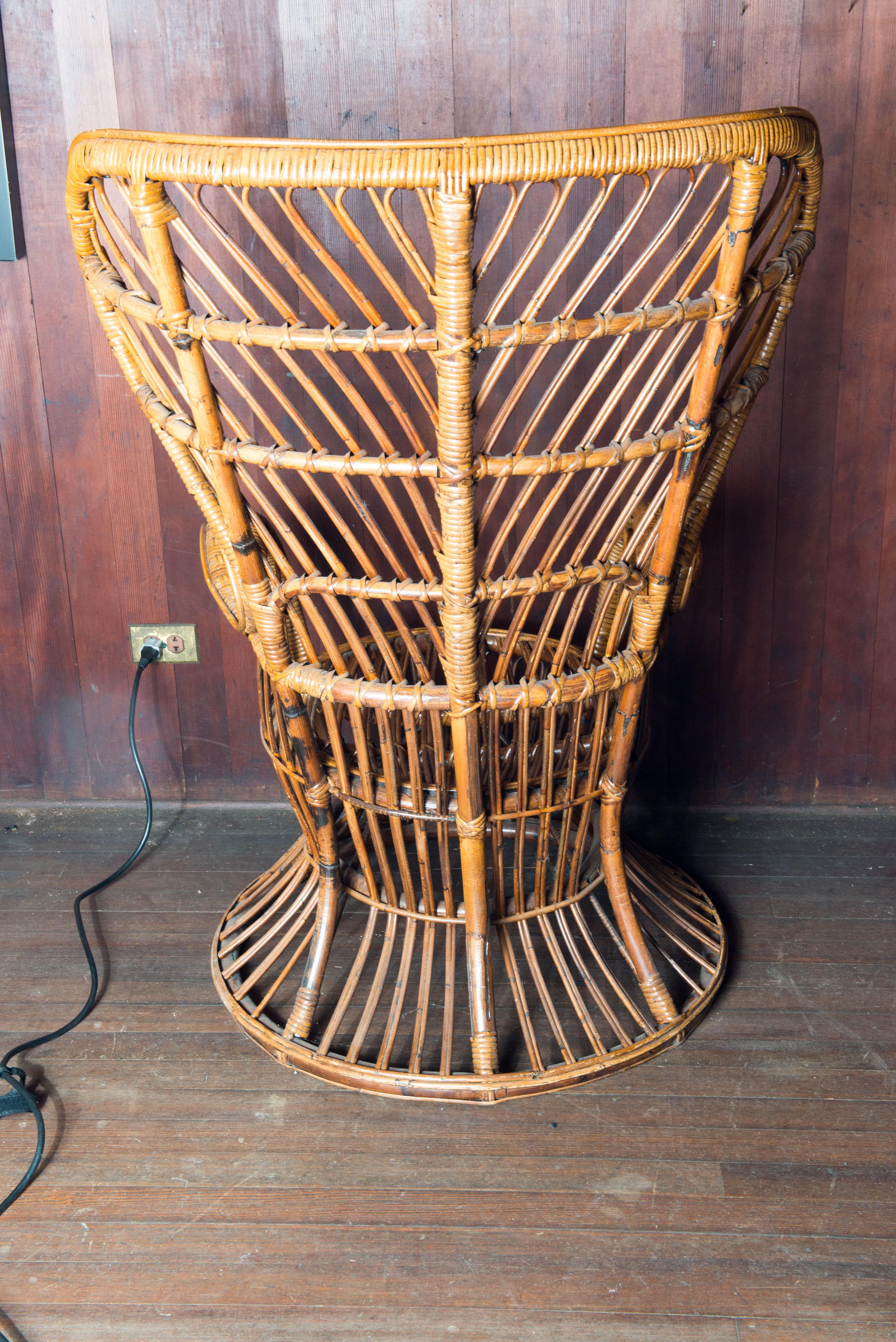 20th Century Gio Ponti Style Rattan Armchair For Sale