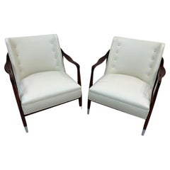 Coppia scultorea di sedie da salotto e ottomana in stile Gio Ponti, metà del secolo scorso