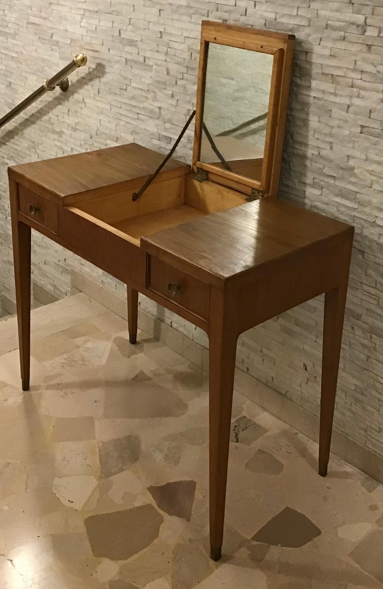 Gio’ Ponti “Style” Toilet /Desk Wood Brass, 1950, Italy For Sale 4
