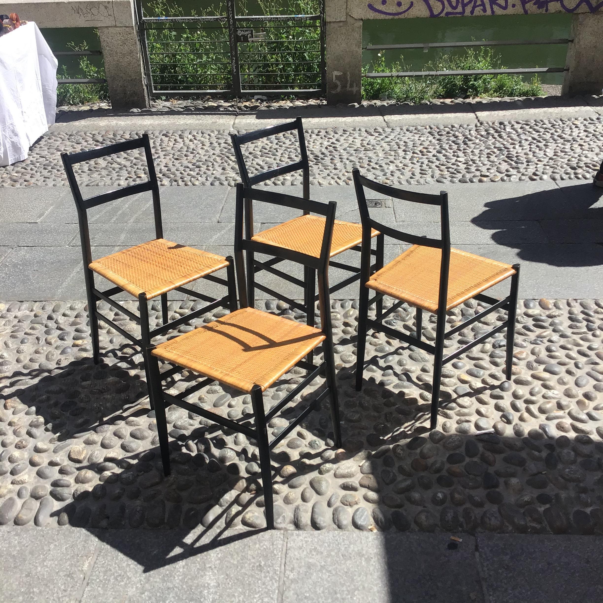 Gio Ponti “ Superleggera” N. 4, Chair Wood Straw Padding, 1950, Italy In Good Condition For Sale In Milano, IT