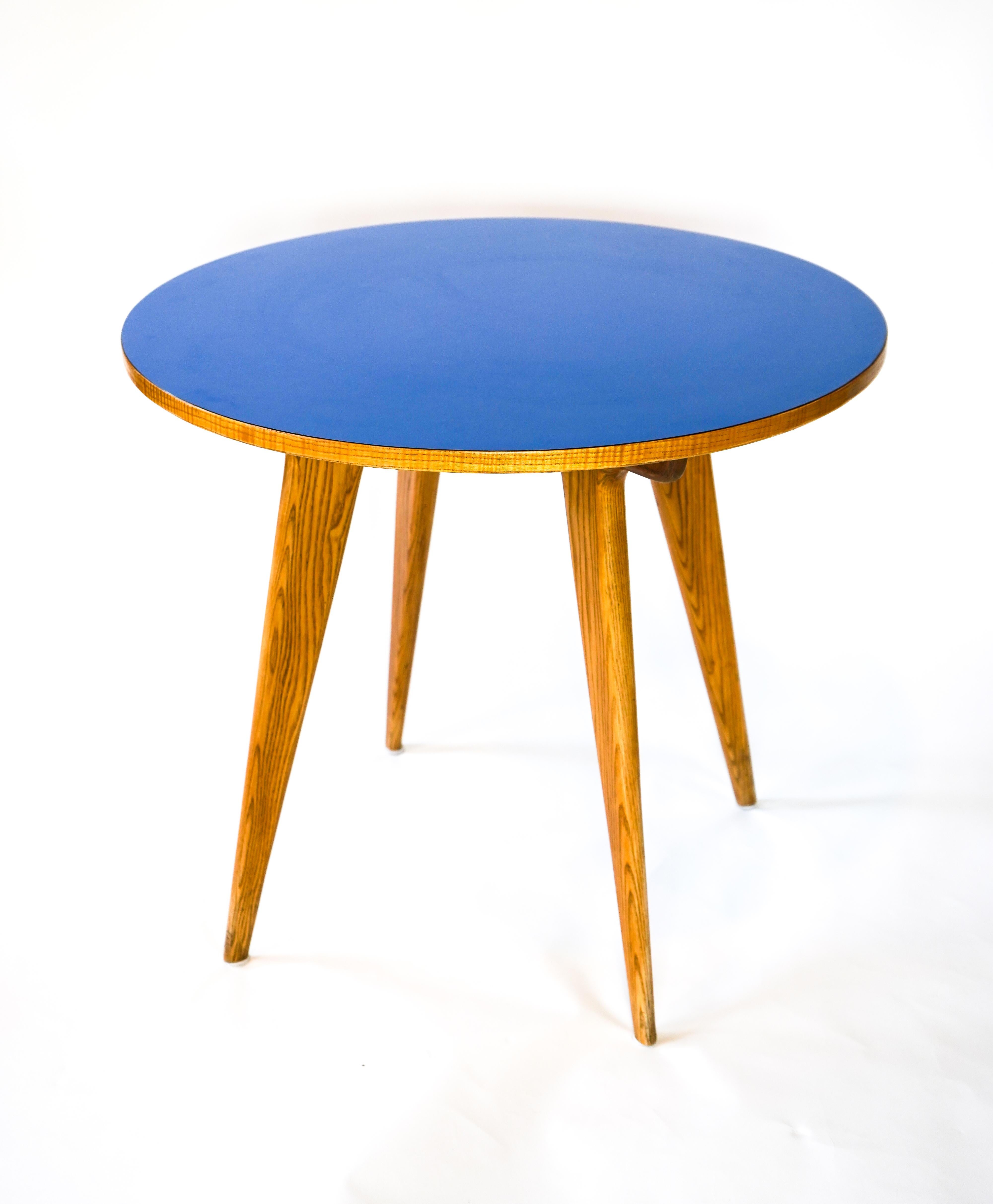 Gio Ponti Table Designed for Parco Die Principi Hotel Sorrento Italy In Good Condition In Chalk Hill, PA
