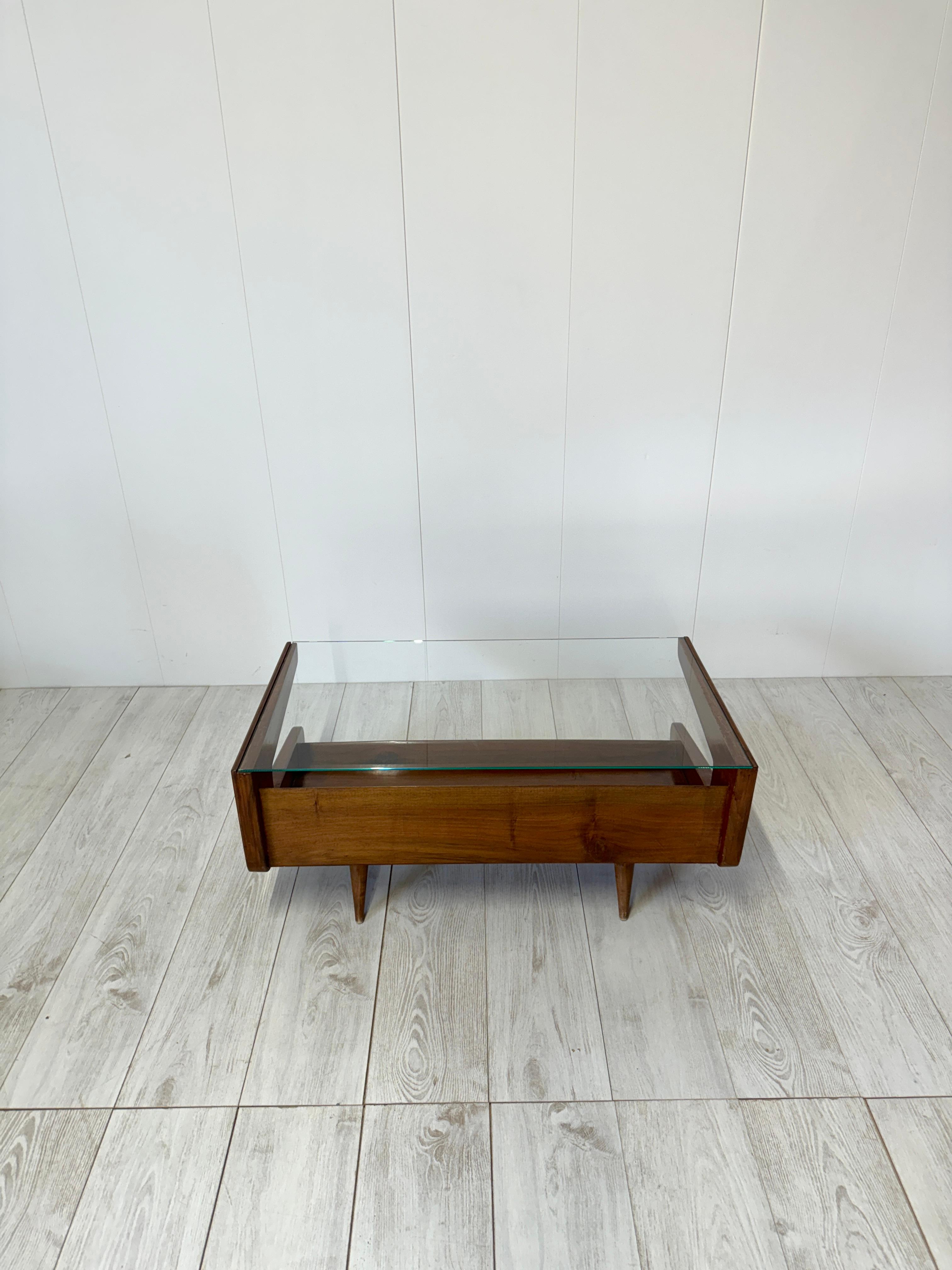 Gio Ponti, Niedriger Tisch, Prod. Giordano Chiesa, Anfang der 1950er Jahre im Angebot 4