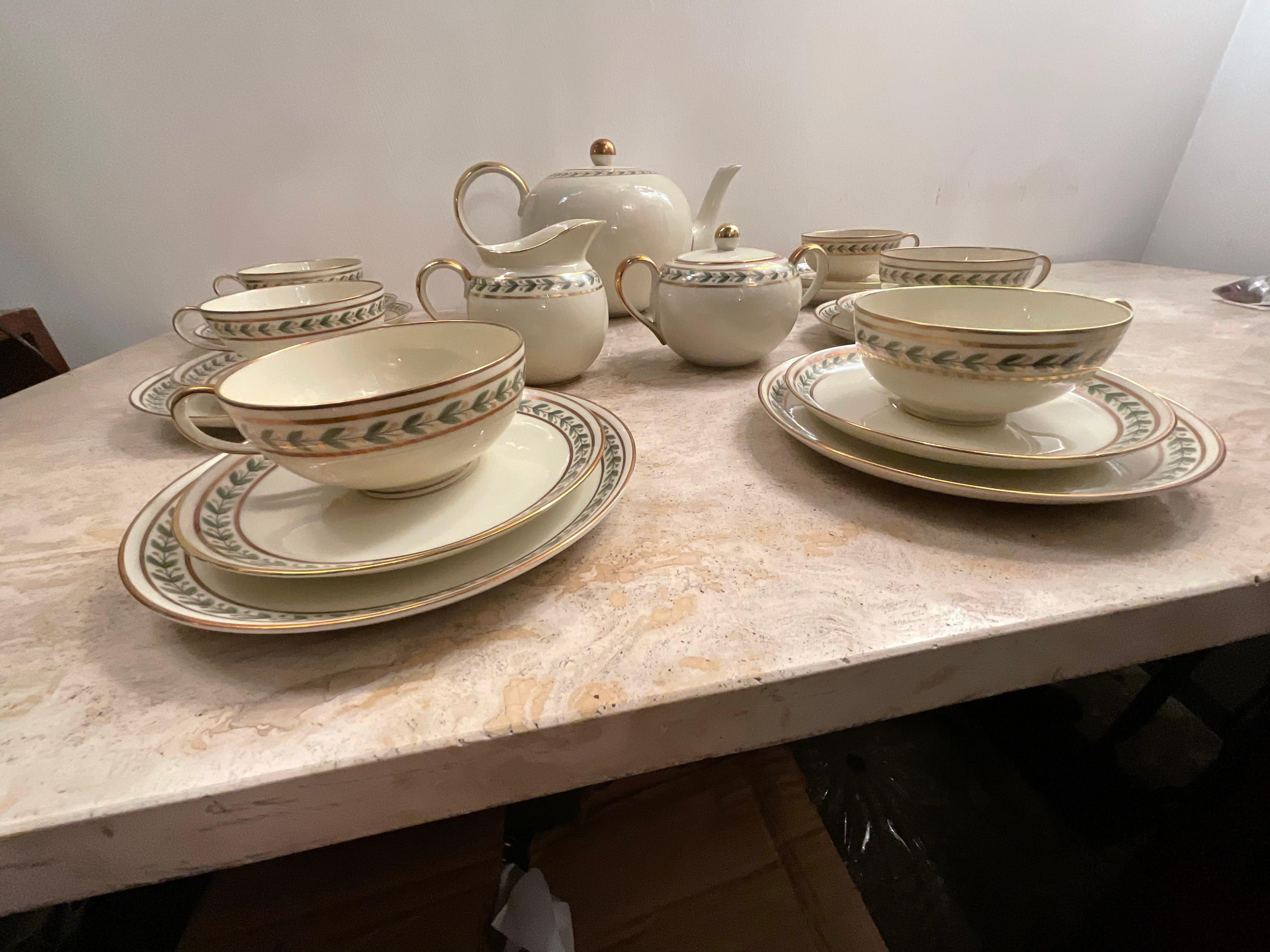 Gio Ponti, Tea for 6 with Dessert Plates, in Porcelain Richard Ginori, Year 1939 For Sale 7