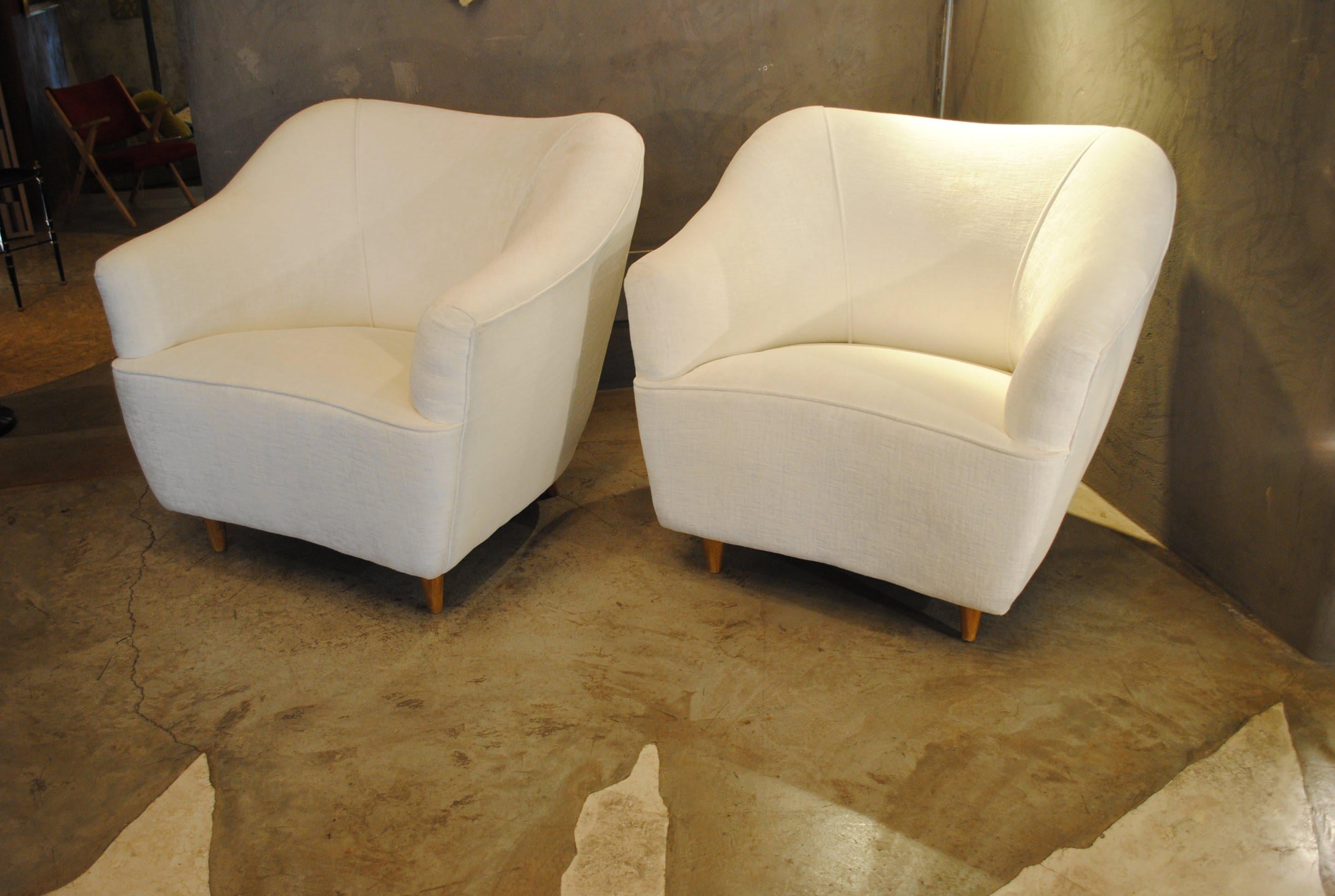 Mid-Century Modern Gio Ponti Two Club Chairs for Casa E Giardino in Excellent Condition