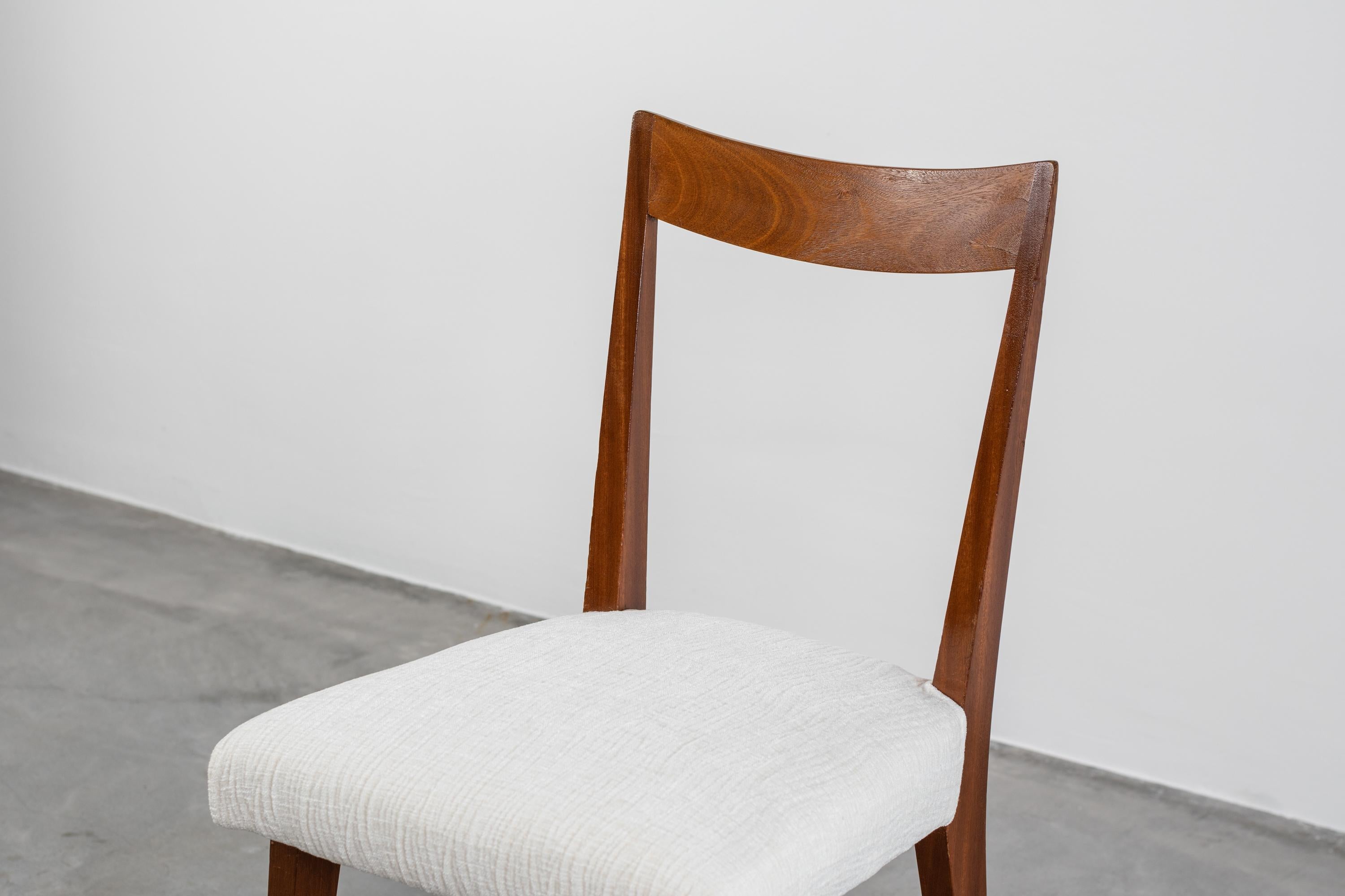Mid-20th Century Giò Ponti Two Dining Chairs Wooden Structure and Ivory Fabric