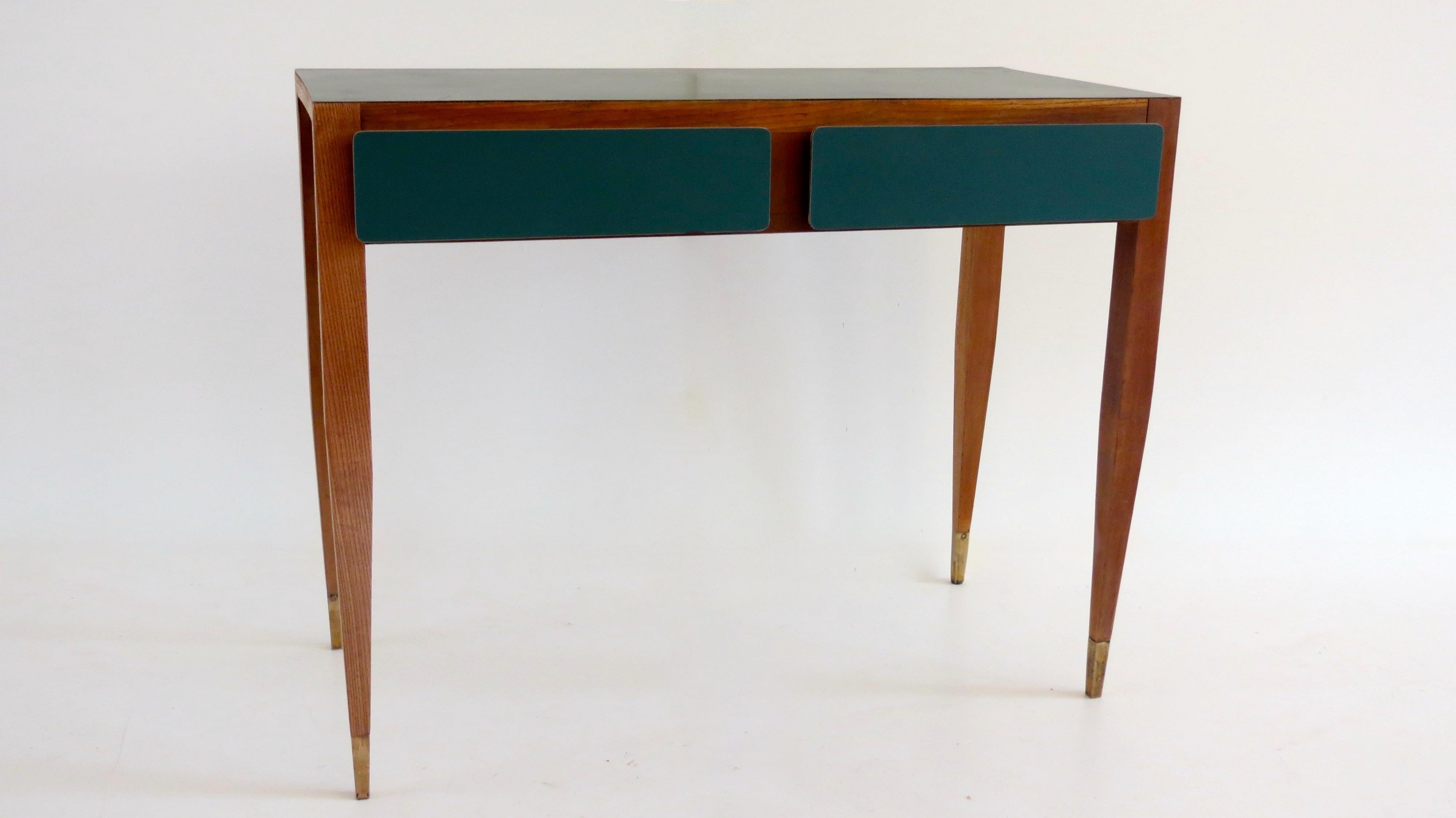 Rare vanity dressing table designed by Gio Ponti for the rooms of the Hotel Parco dei Principi in Roma
manufactured by Giordano Chiesa, 1964
two drawers
ash, laminate, nickel-plated brass- sold without the table mirror on top