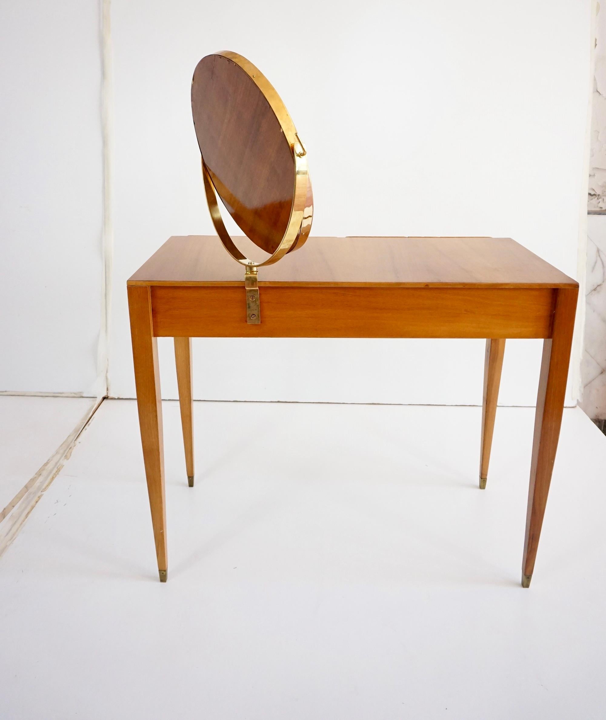 Scrivania di Gio Ponti con specchio circolare in ottone dell'Hotel Royal Naples, 1955 9
