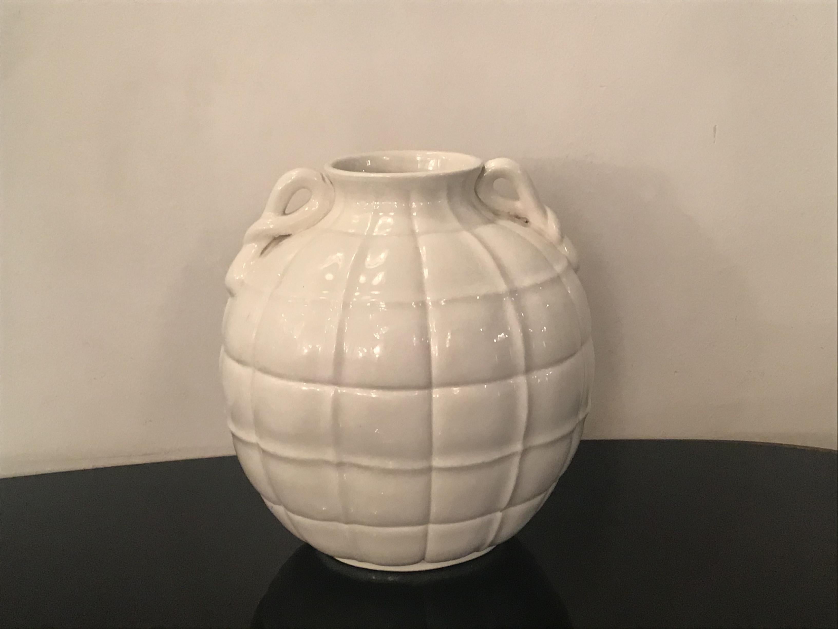 Gio’ Ponti vase ceramic 1929 Italy.
Mark . San Cristoforo - RICHARD GINORI - Made in Italy