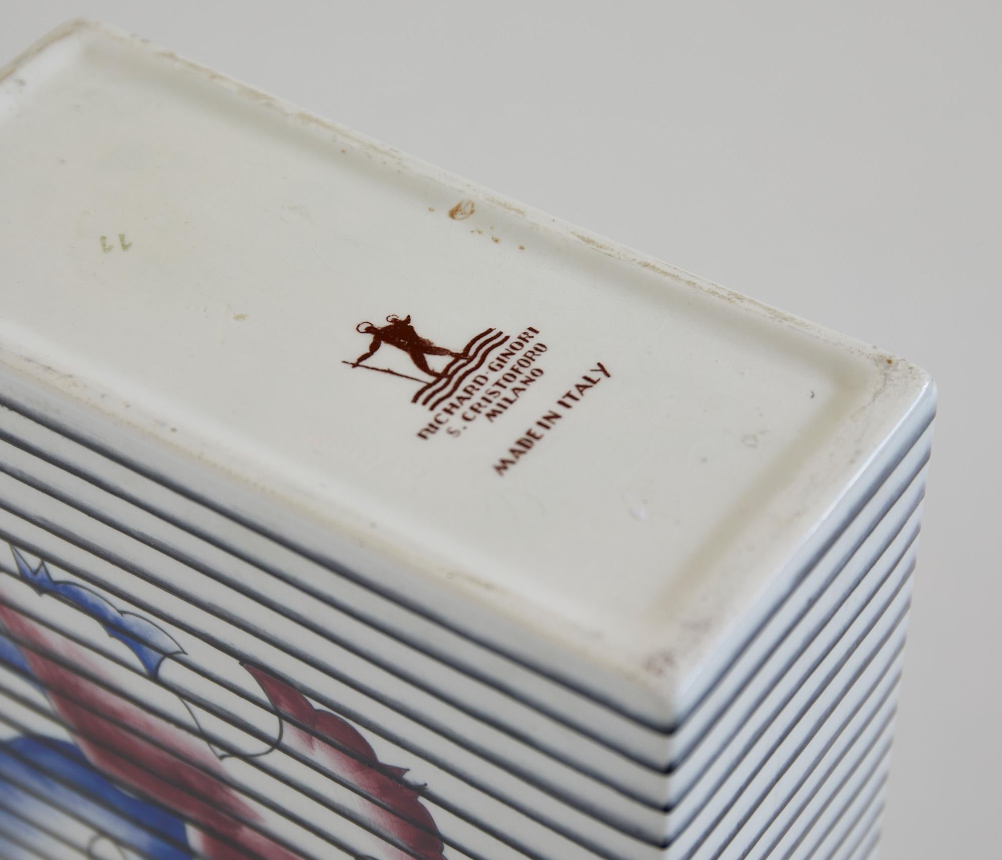 Vaso di Gio Ponti, Richard Ginori, Italia, 1929-30. Porcellana smaltata. in vendita 1