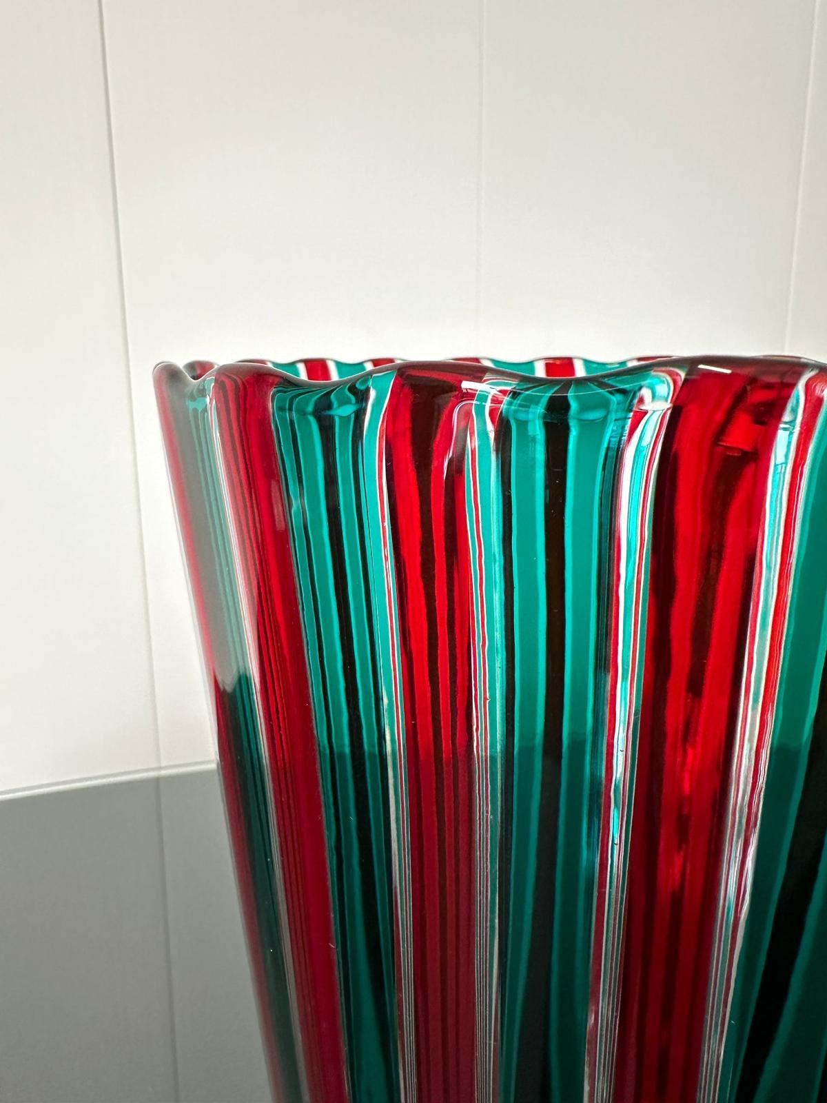 Late 20th Century Gio Ponti, Vaso verde e rosso 