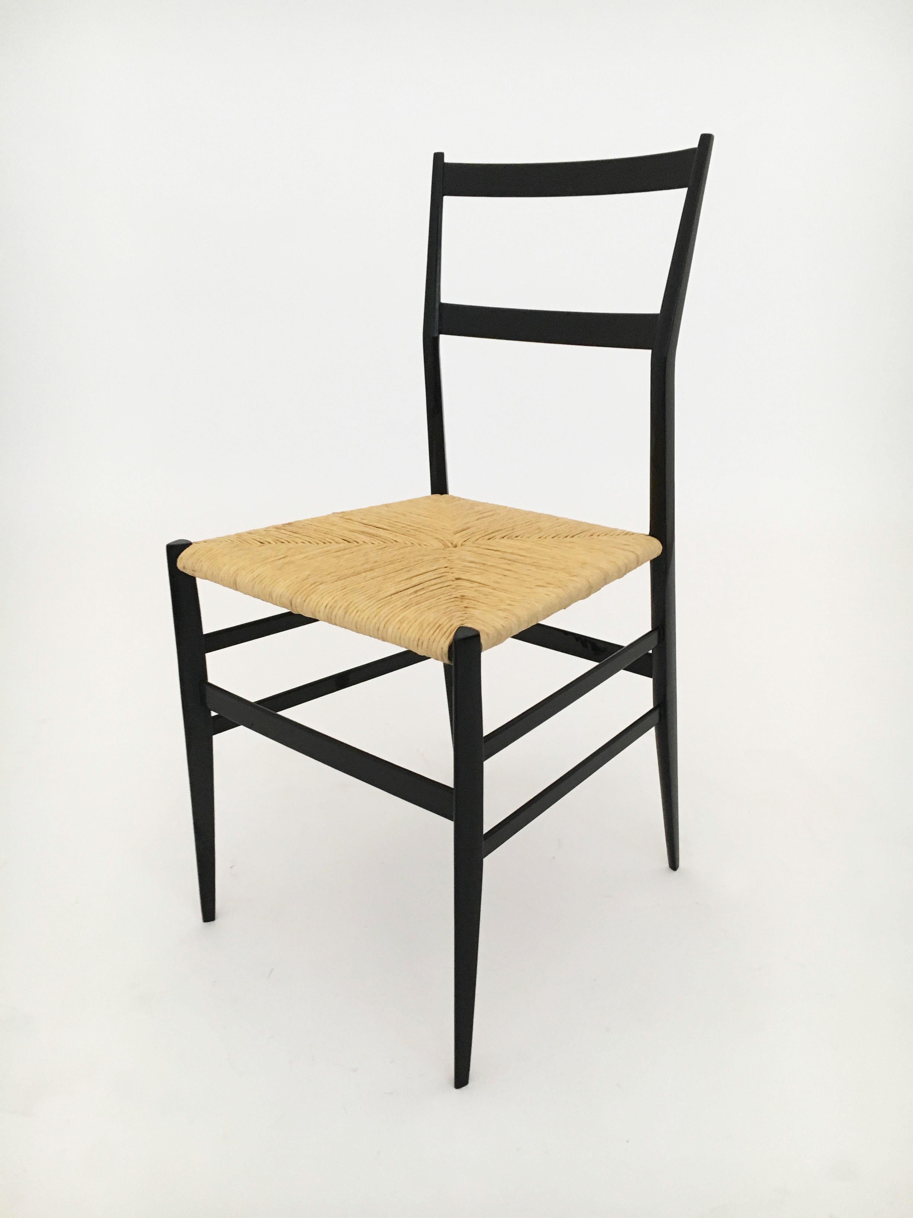 Cane Gio Ponti Vintage Superleggera Set of Six Dining Chairs Cassina, Italy, 1958 For Sale