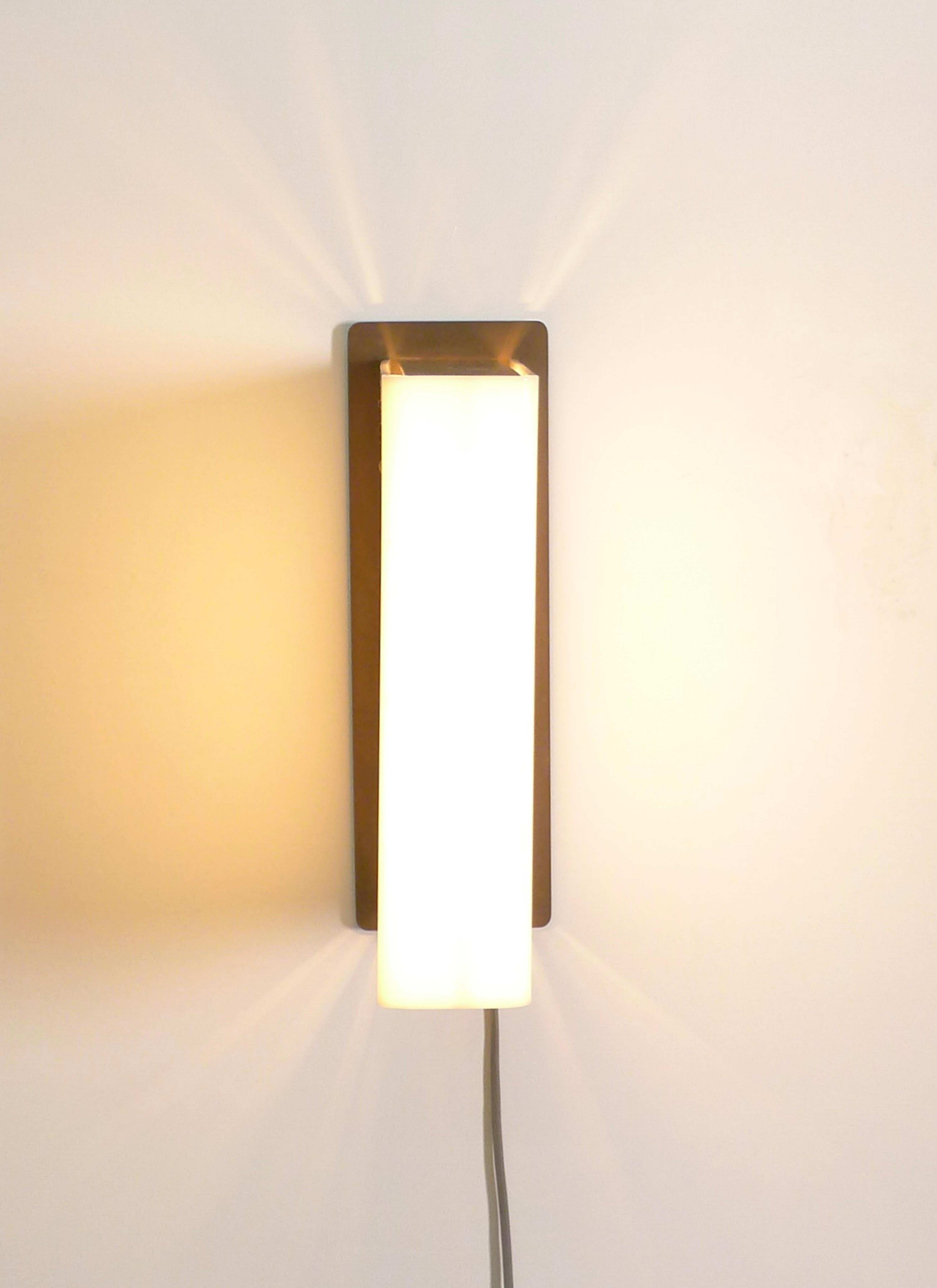 Gio Ponti, Wall Light, from the Villa Goldschmidt, Buenos Aires, circa 1957 For Sale 3
