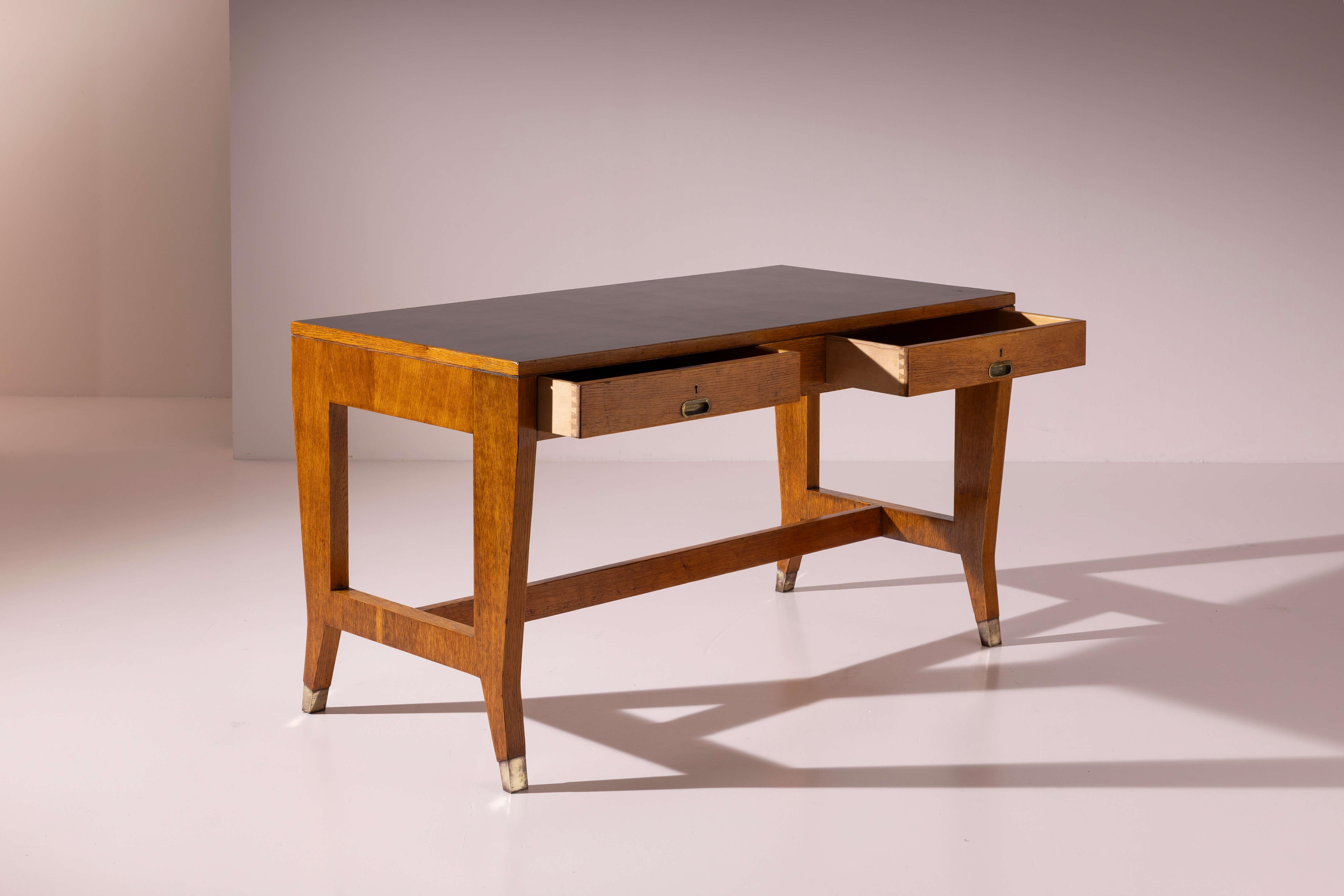 Gio Ponti walnut desk for BNL offices, Italy, 1950s For Sale 1