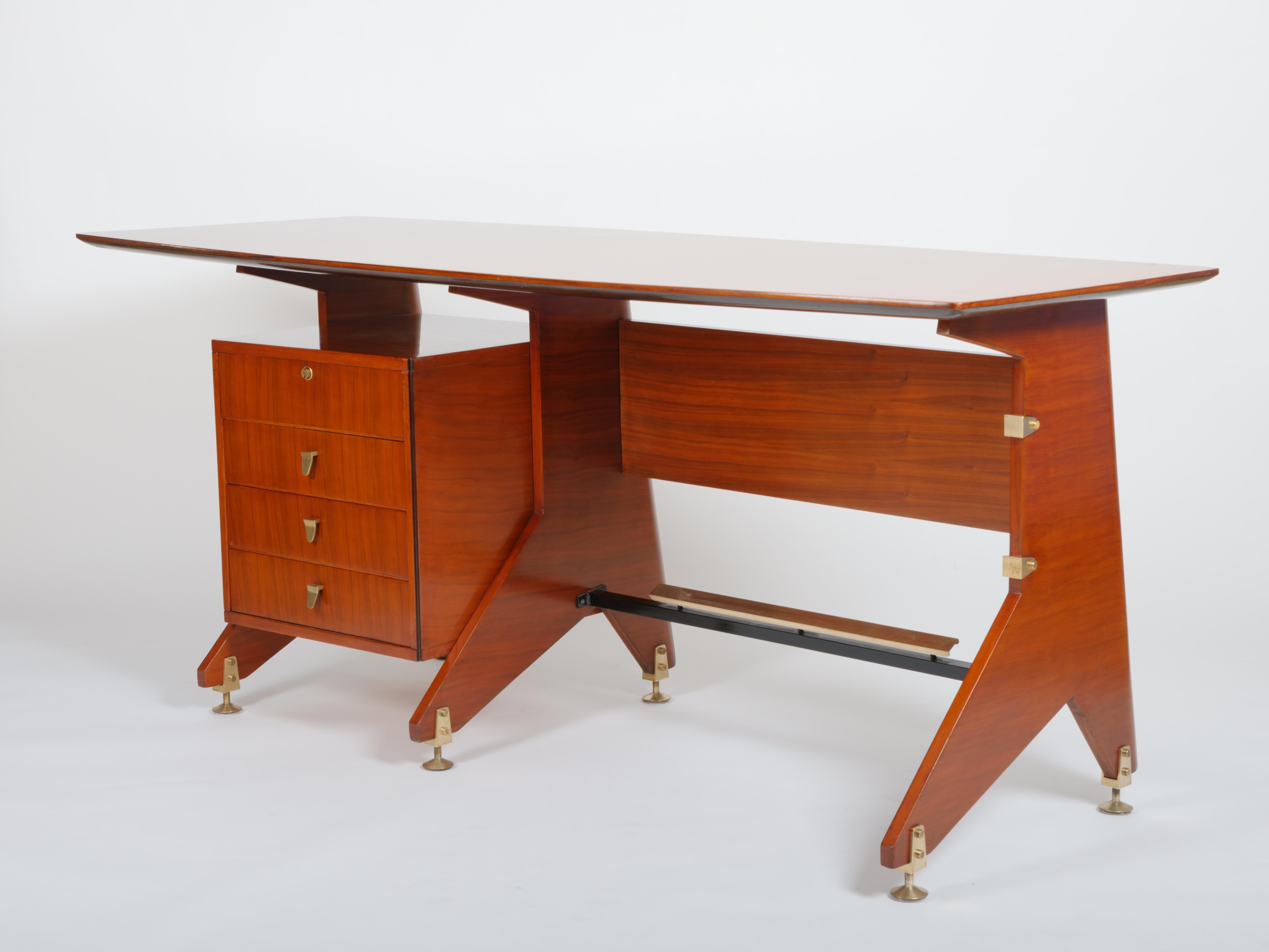 Escritorio de Gio Ponti para Studio PFR Italia c1958 en Bueno estado para la venta en London, GB