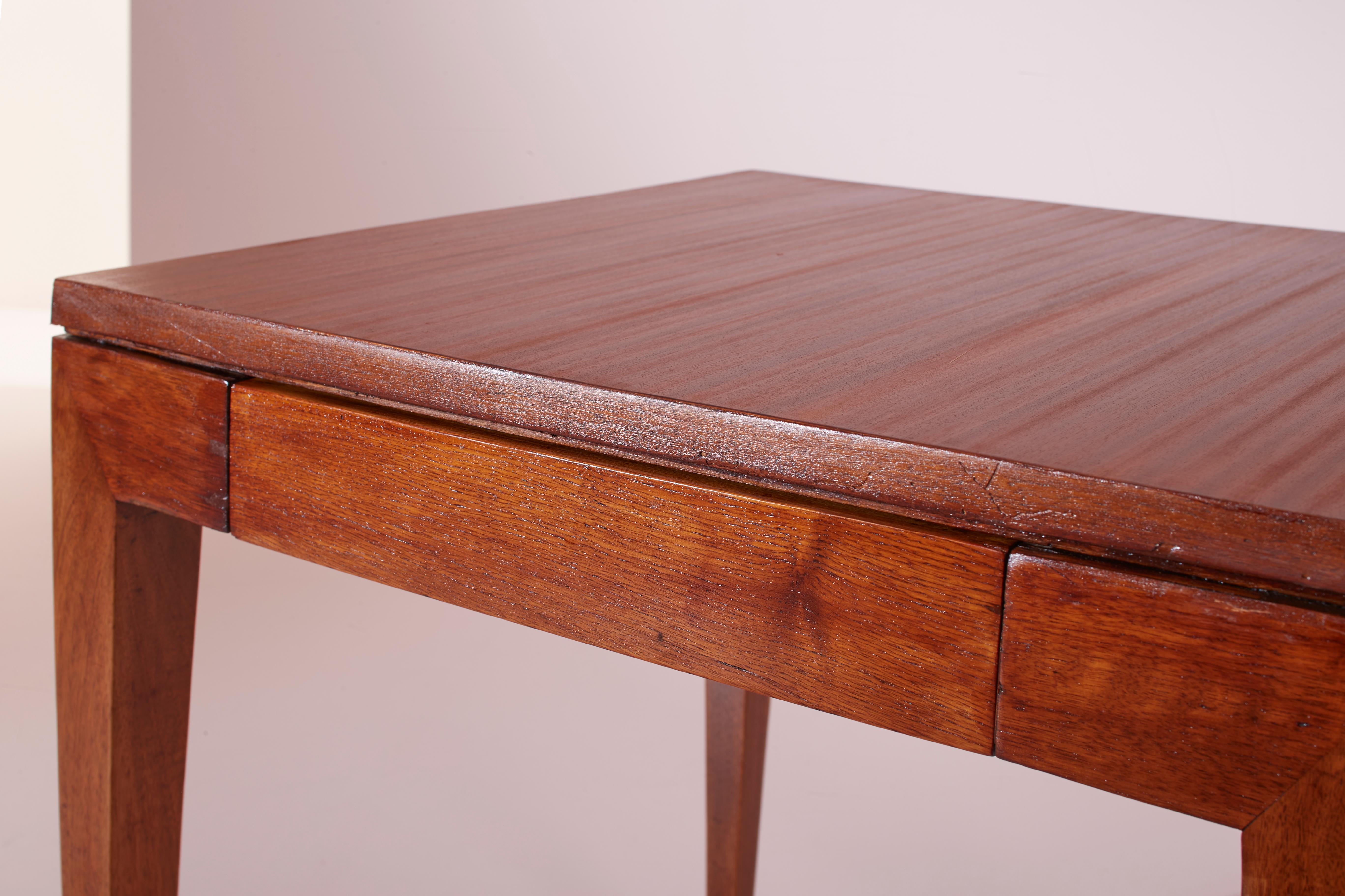 GIo Ponti walnut occasional table for the Cavalieri Hotel in Milan, Italy, 1950s For Sale 4