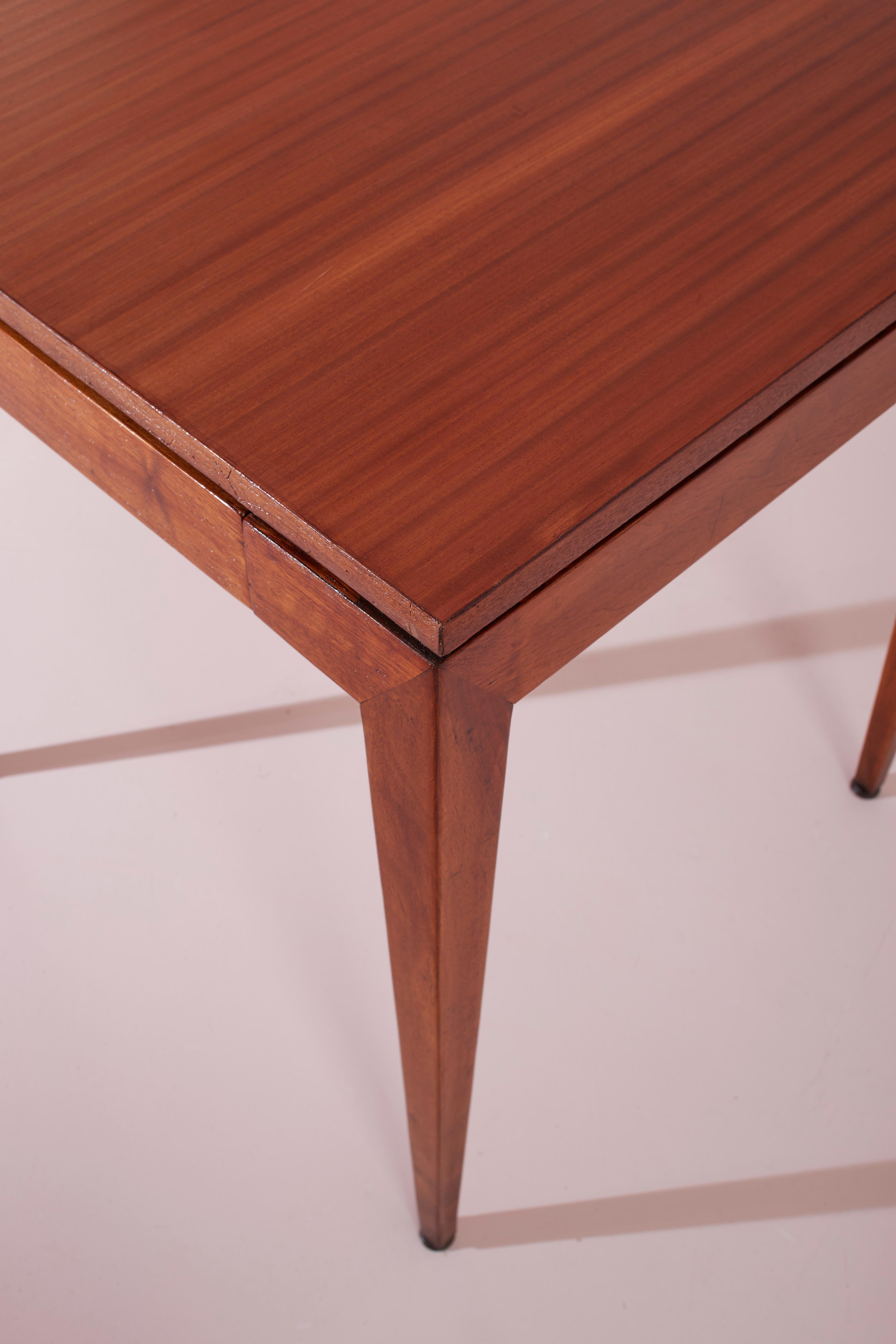 GIo Ponti walnut occasional table for the Cavalieri Hotel in Milan, Italy, 1950s For Sale 5