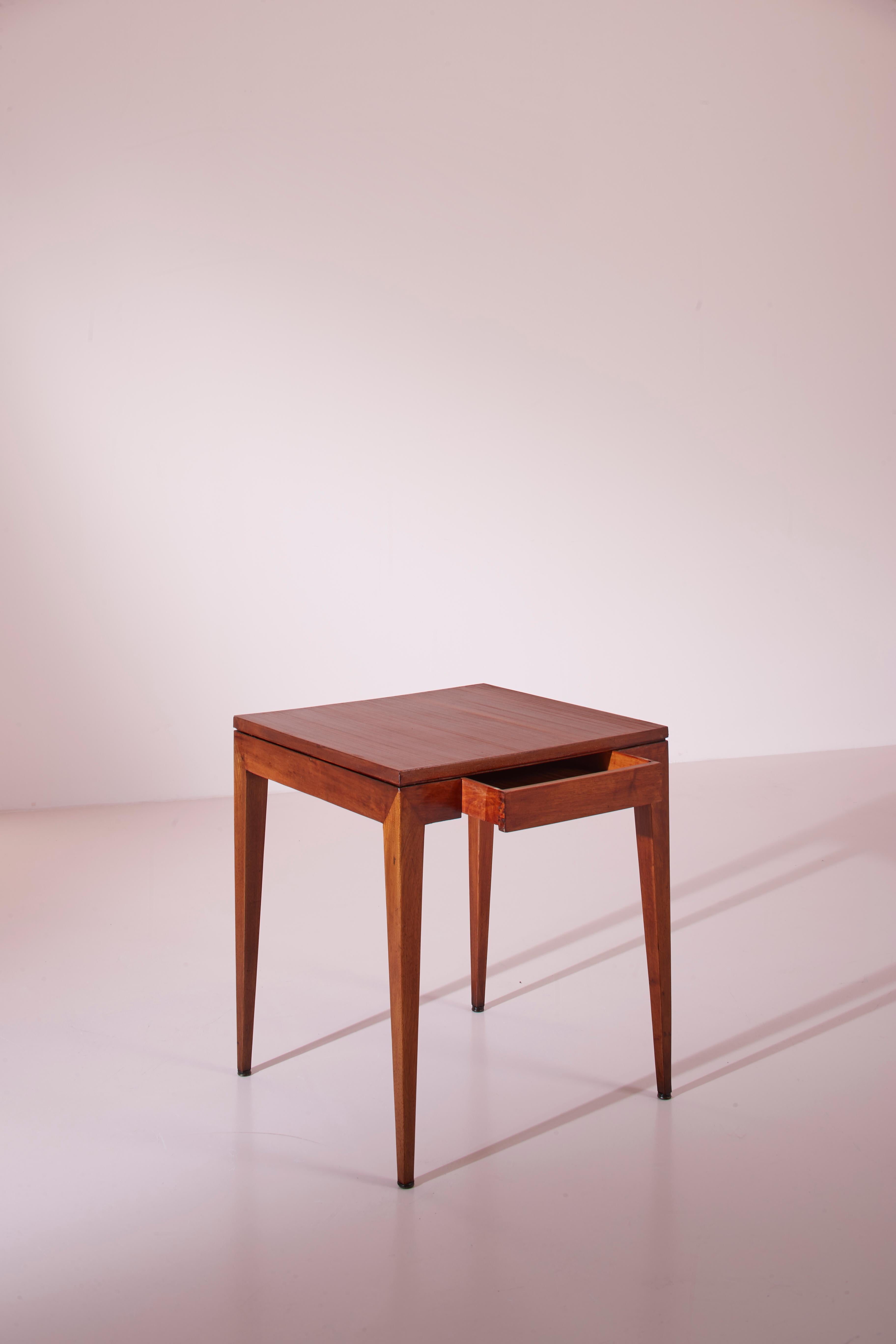 Mid-20th Century GIo Ponti walnut occasional table for the Cavalieri Hotel in Milan, Italy, 1950s For Sale