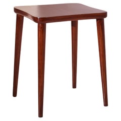 Mesa auxiliar de nogal Gio Ponti de la serie Casa e Giardino, Italia, años 40