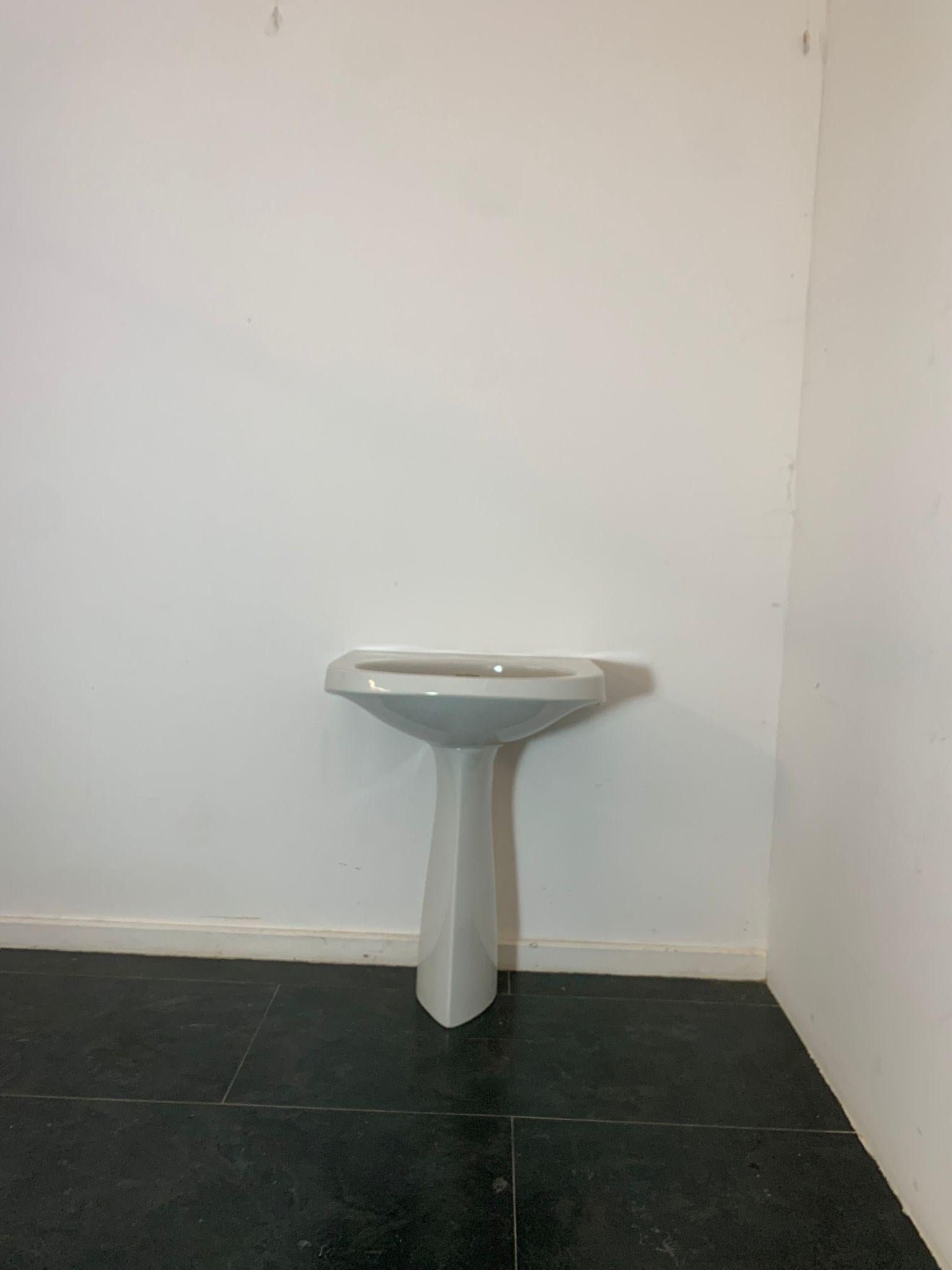 Italian Gio Ponti washbasin with pedestal for Ideal Standard, 1960s For Sale