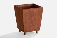 Gio Ponti, Waste Paper Basket, Walnut, Brass, Italy, 1950s