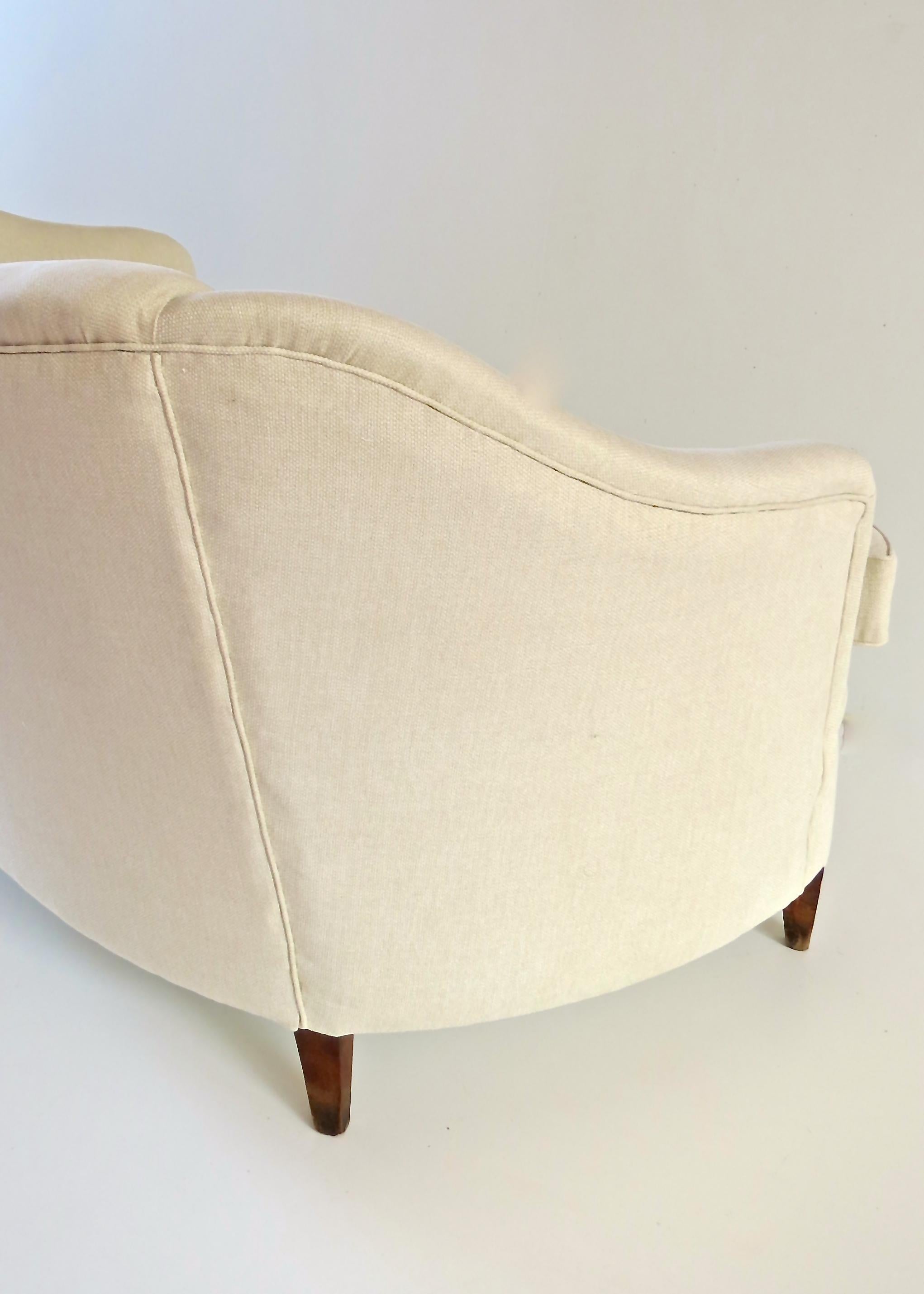 Gio Ponti White Sofa from Casa & Giardino, circa 1938 For Sale 4