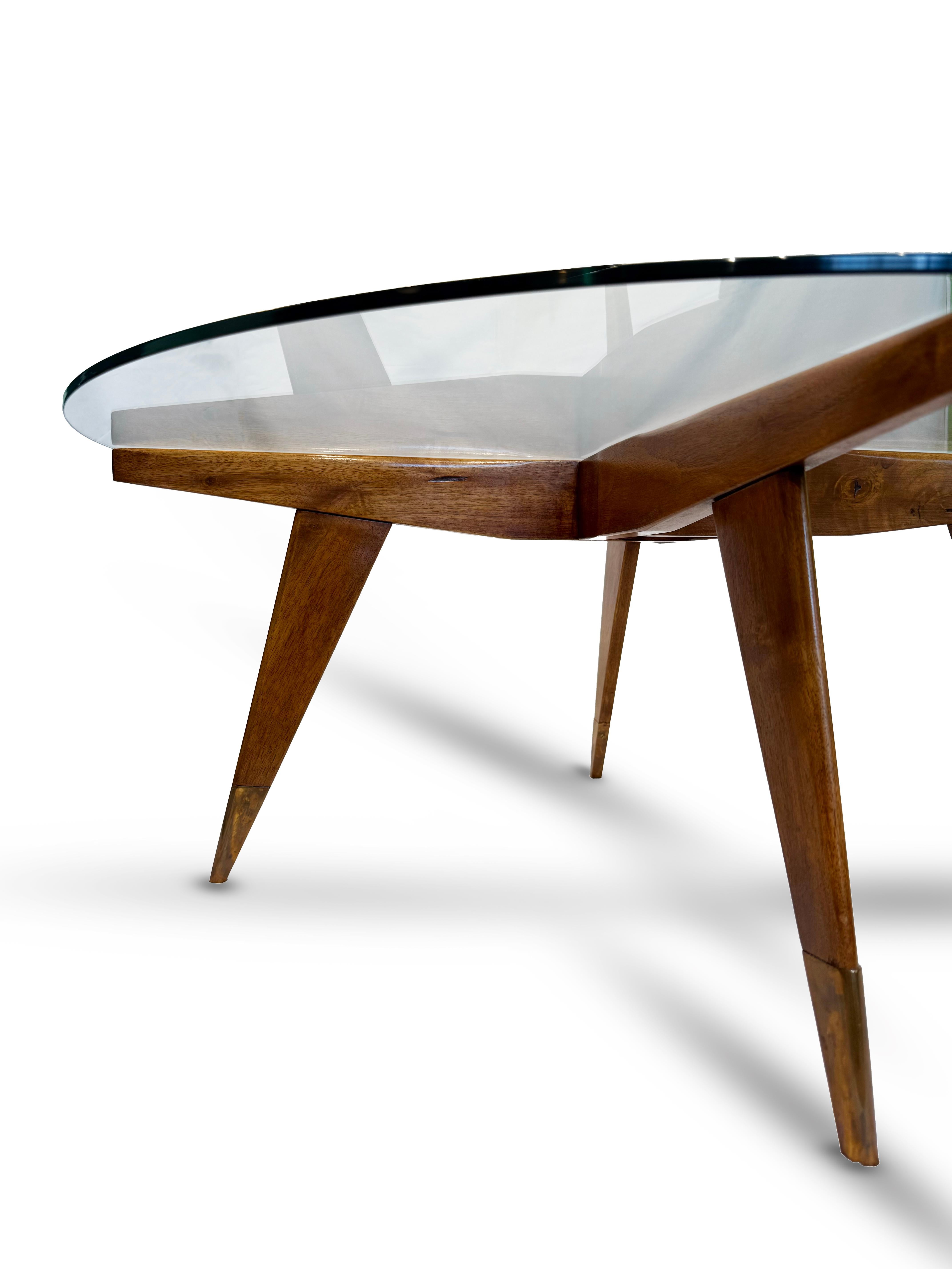 Mid-Century Modern Gio Ponti Wood Glass Round Coffee Table Walnut Mid Century Giordano Chiesa For Sale