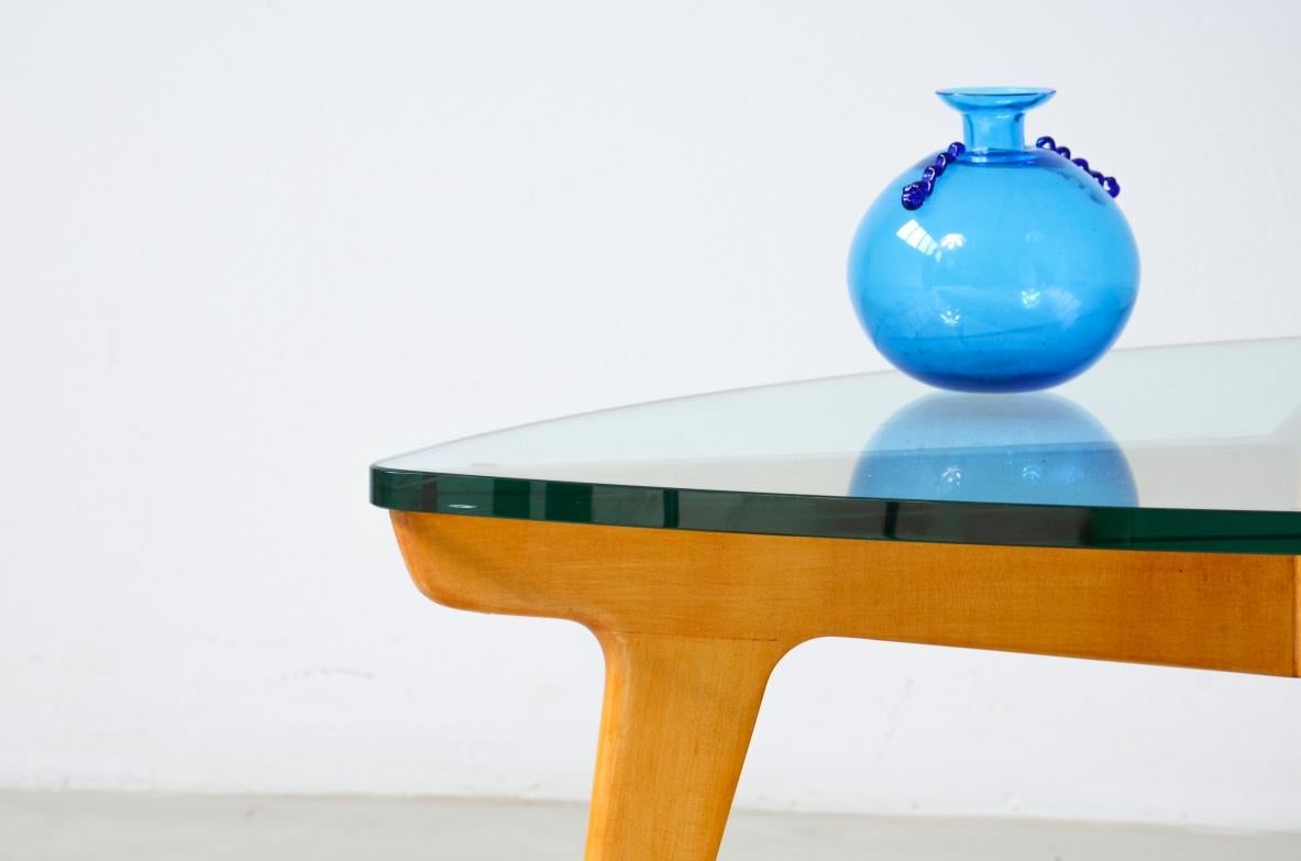 Italian Gio Ponti's blond wood coffee table For Sale