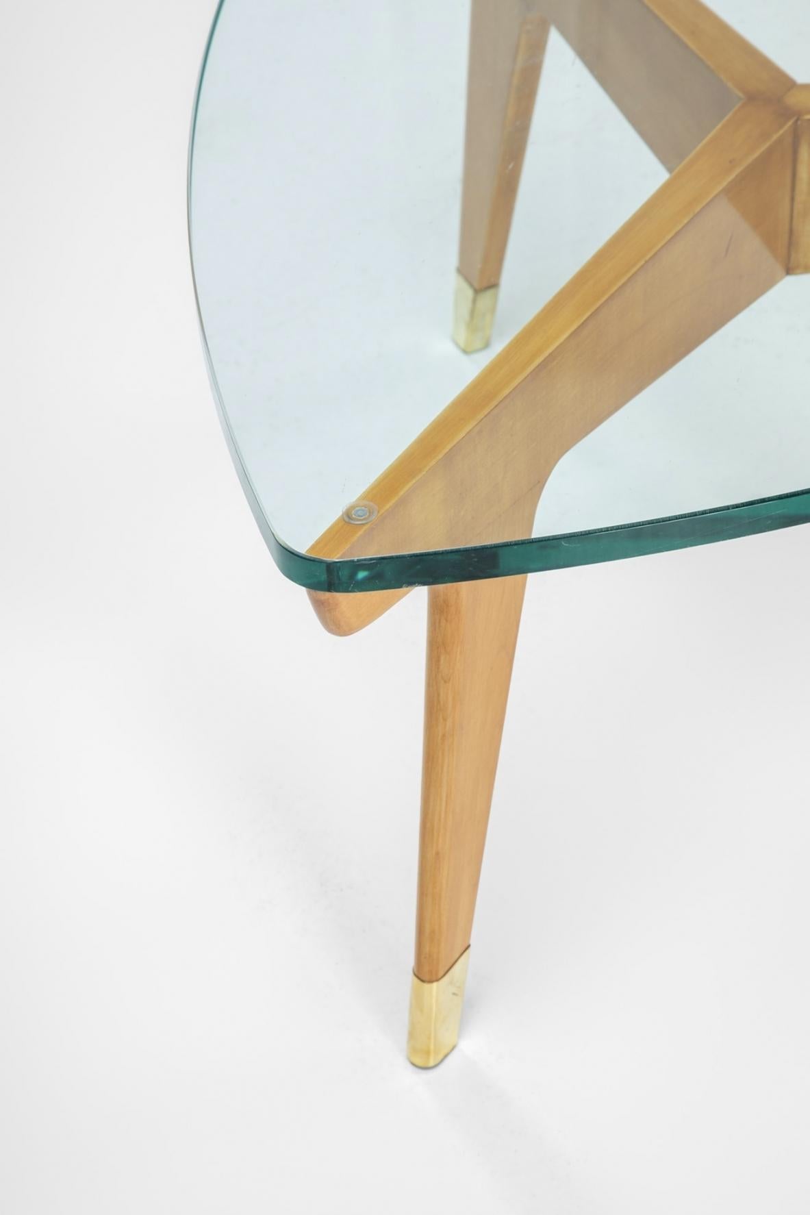 Gio Ponti's blond wood coffee table In Good Condition For Sale In Milano, IT