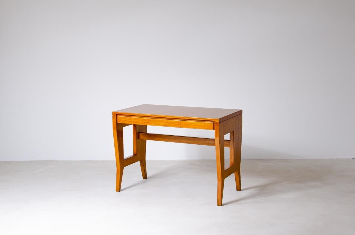 Giò Ponti (1891-1979)

Desk in blond wood with two drawers and original top designed and produced for the University of Padua and a few years later for the BNL of Milan.

Production I.S.A, Bergamo, 1949.


