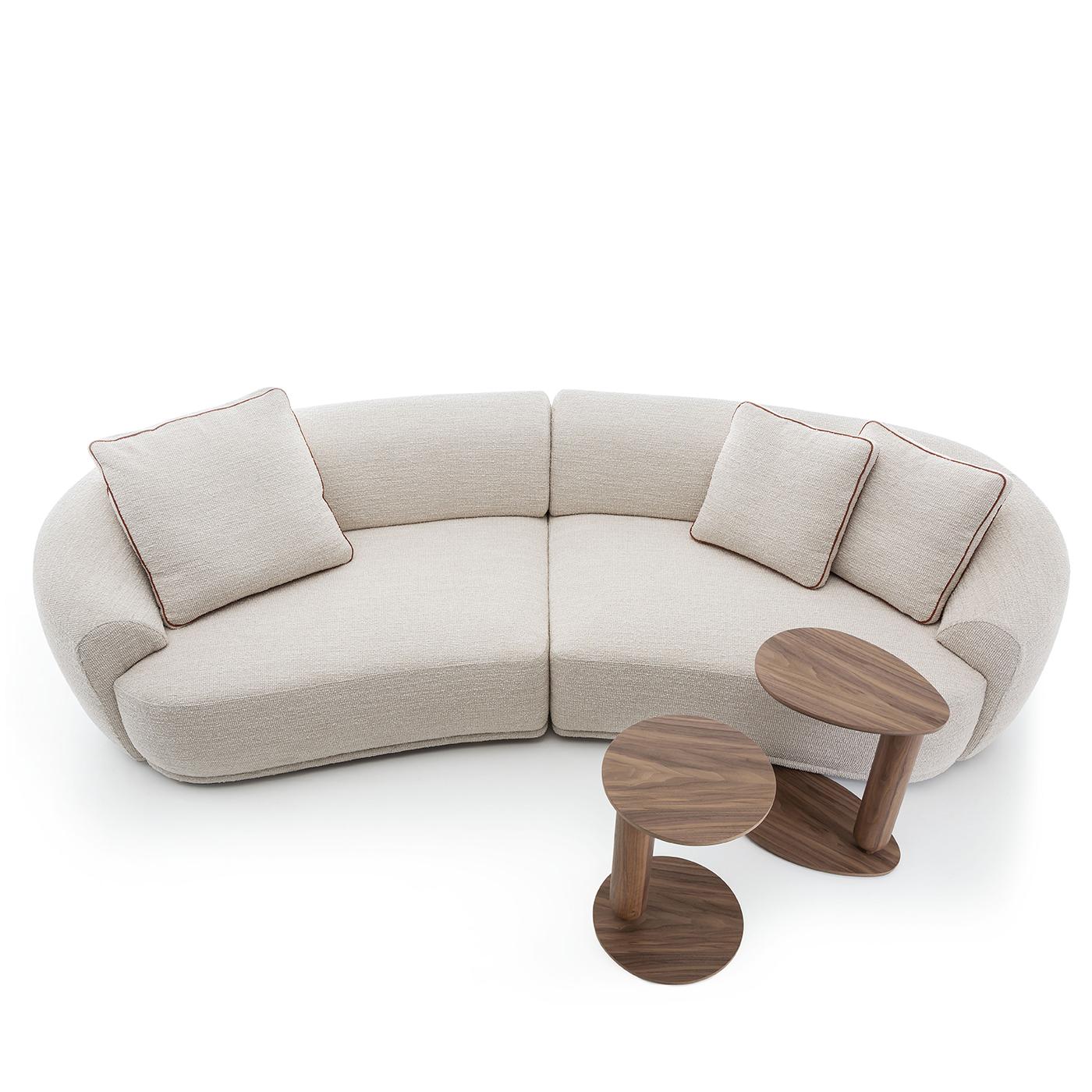 GIO ROUND Walnut Wood Side Table by Norberto Delfinetti For Sale 1