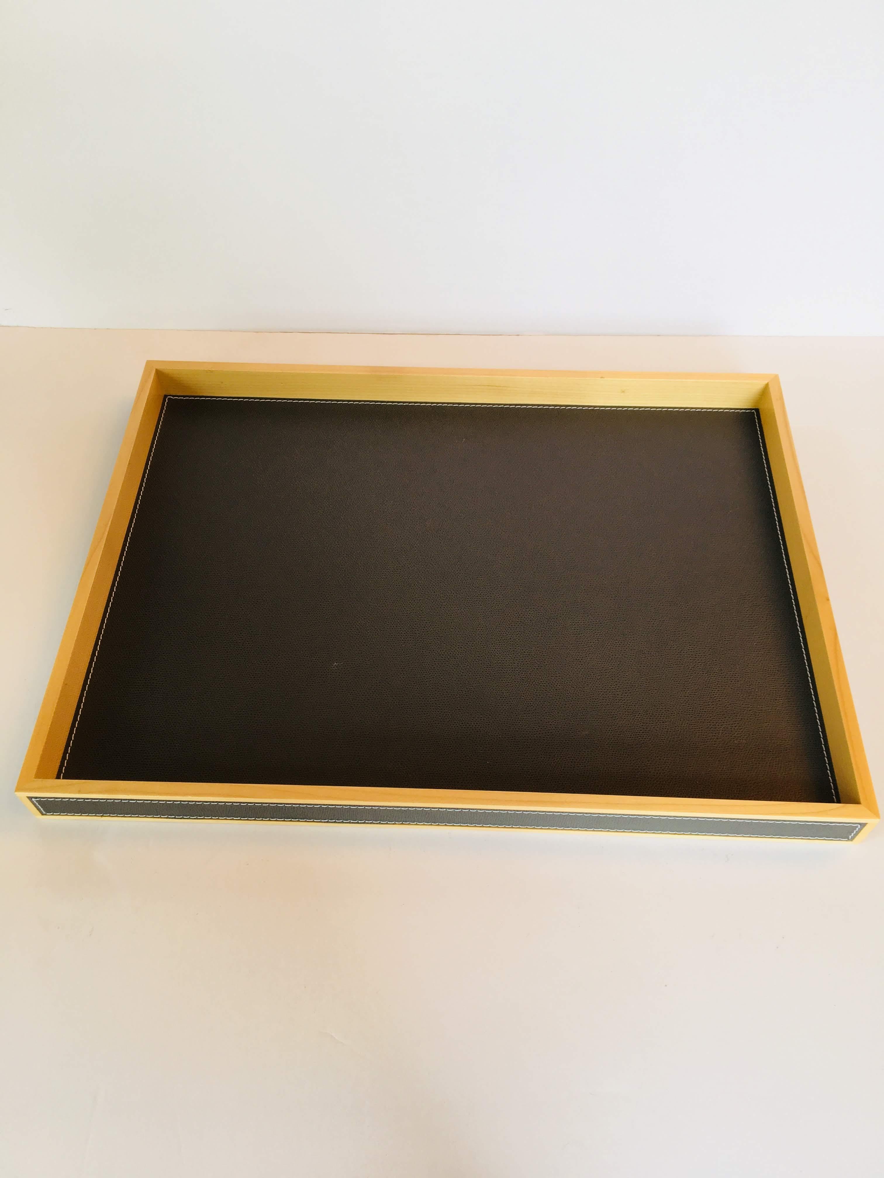 Giobagnara Leather and Wood Box with Tray 8
