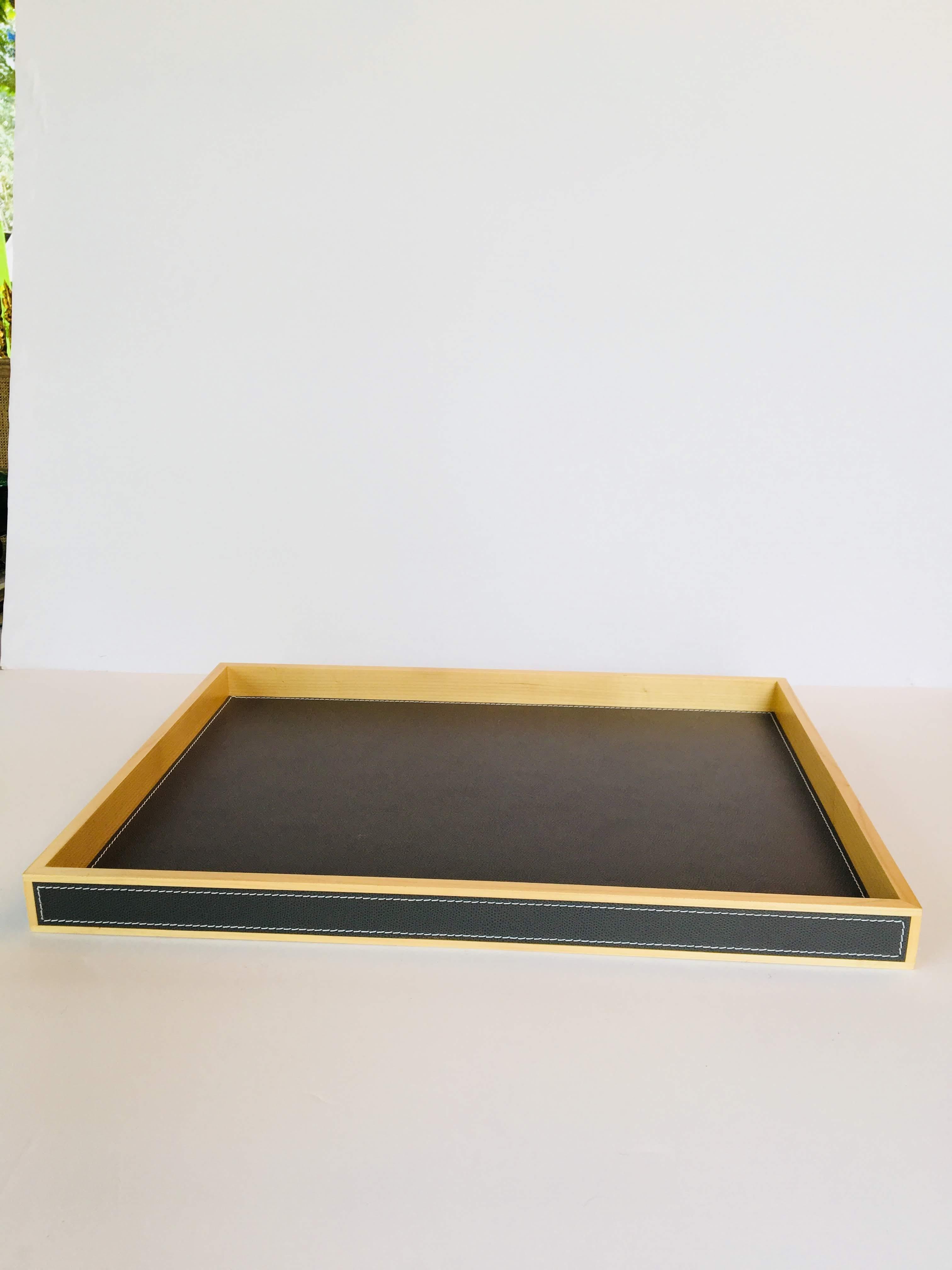 Giobagnara Leather and Wood Box with Tray 9