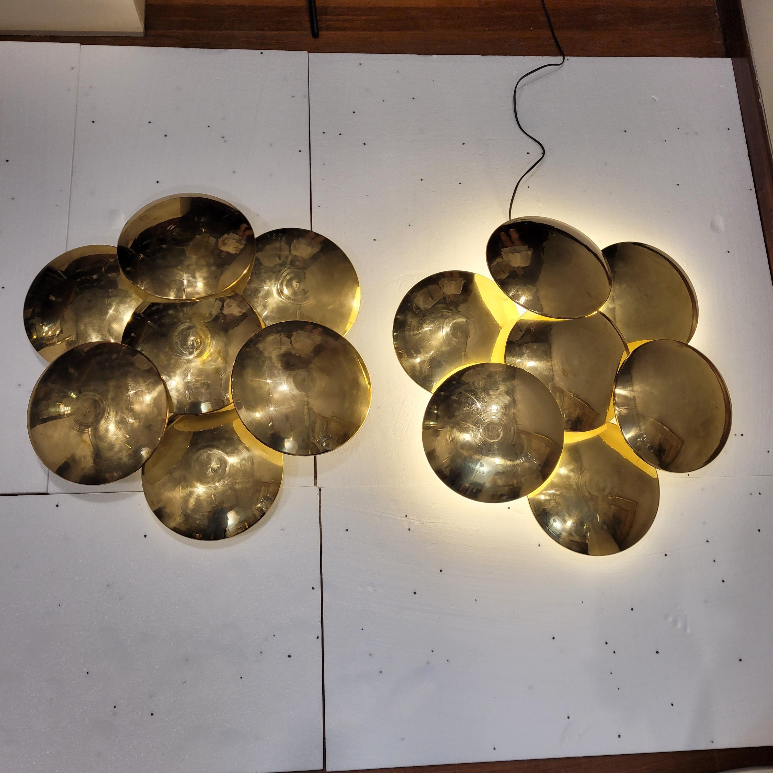Gioffredo Reggiani  Paire d'appliques murales en acier doré Midcentury en vente 4