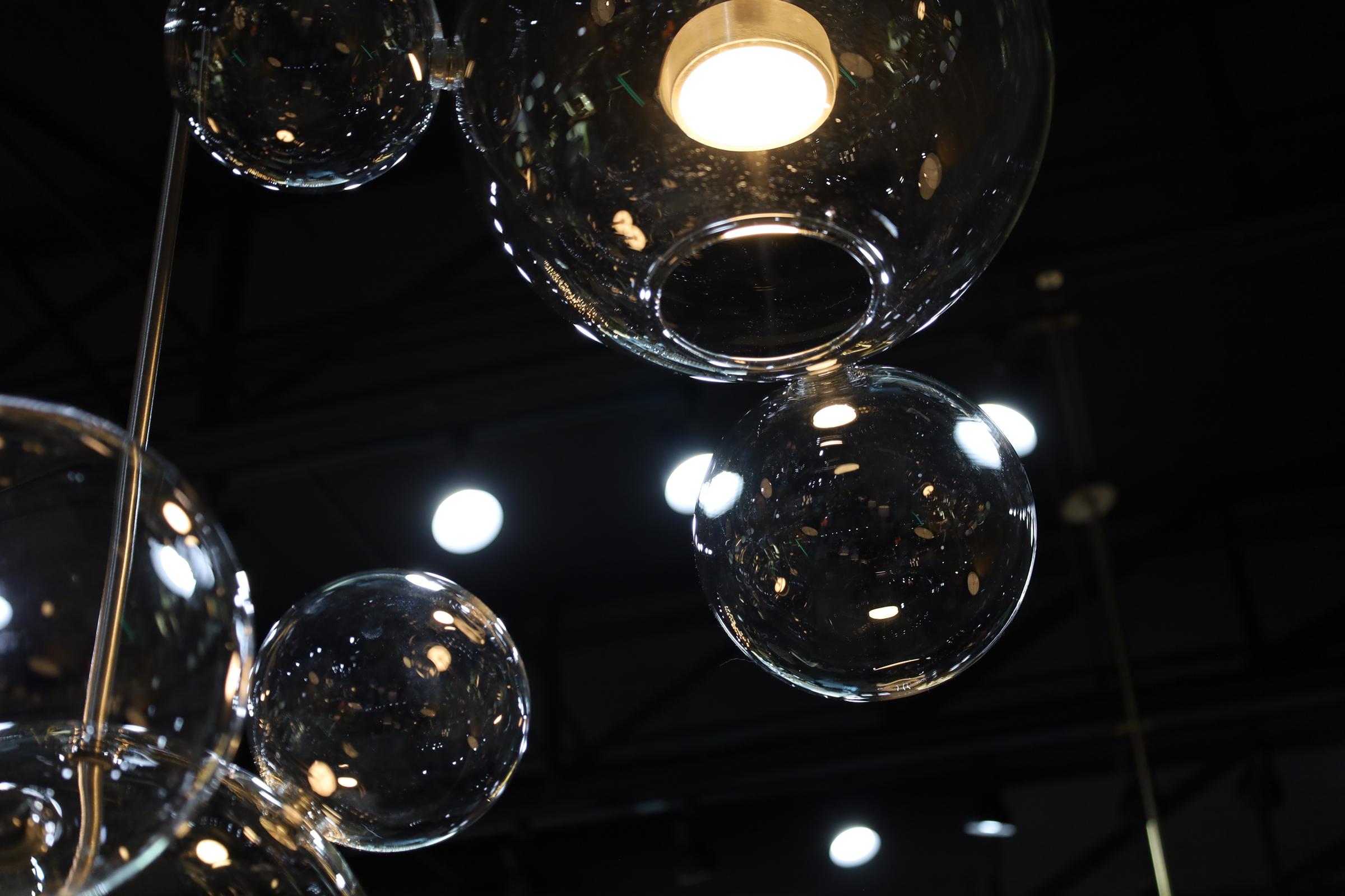 Giopato & Coombes Bolle Linear 14 Lampadario In condizioni buone in vendita a Dallas, TX