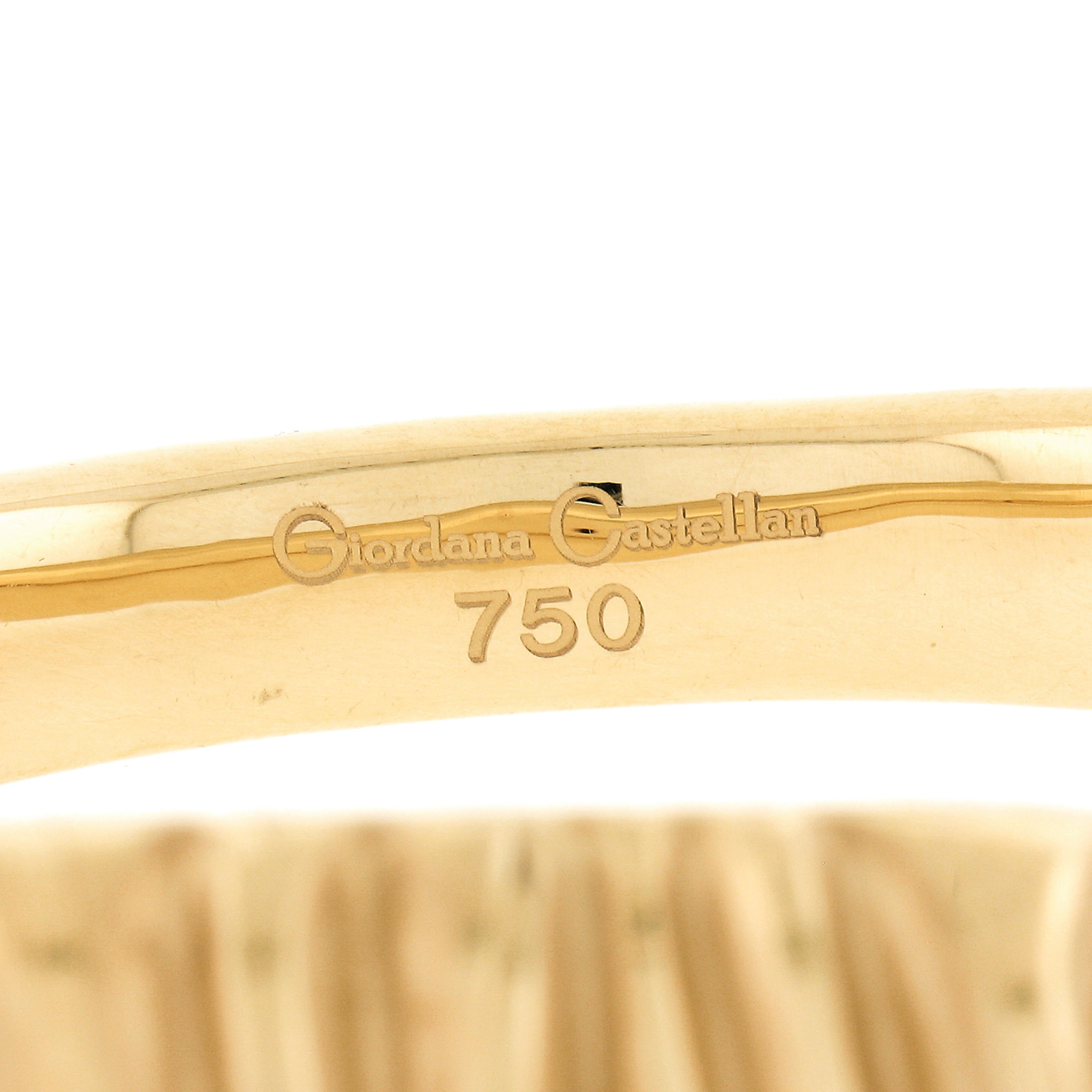 Giordana Castellan 18K Gold Hollow Design Puffed Hinged Open Bangle Bracelet For Sale 1