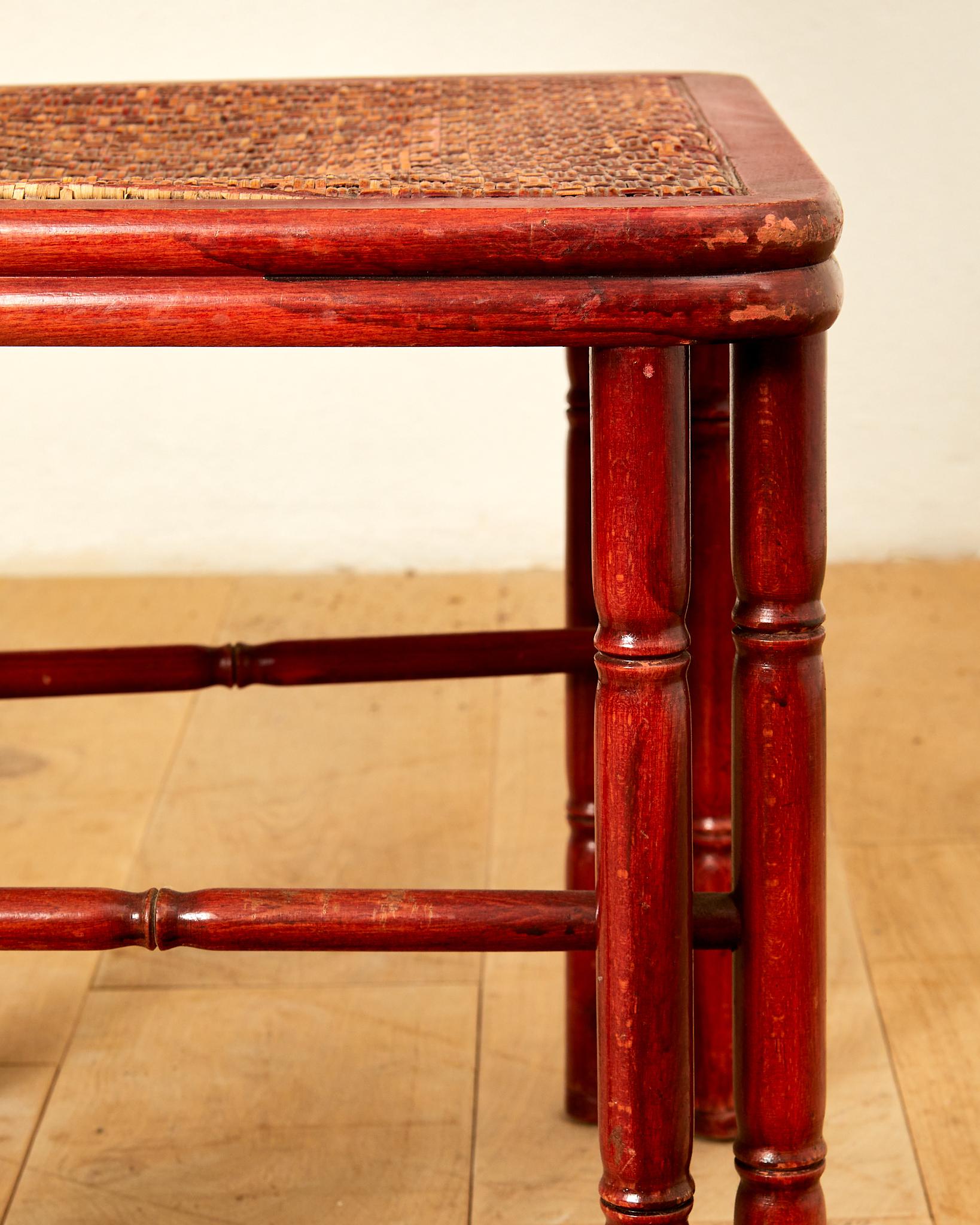 Giorgetti, Esszimmertisch, rot lackiertes Bambusholzimitat, um 1960 im Angebot 2