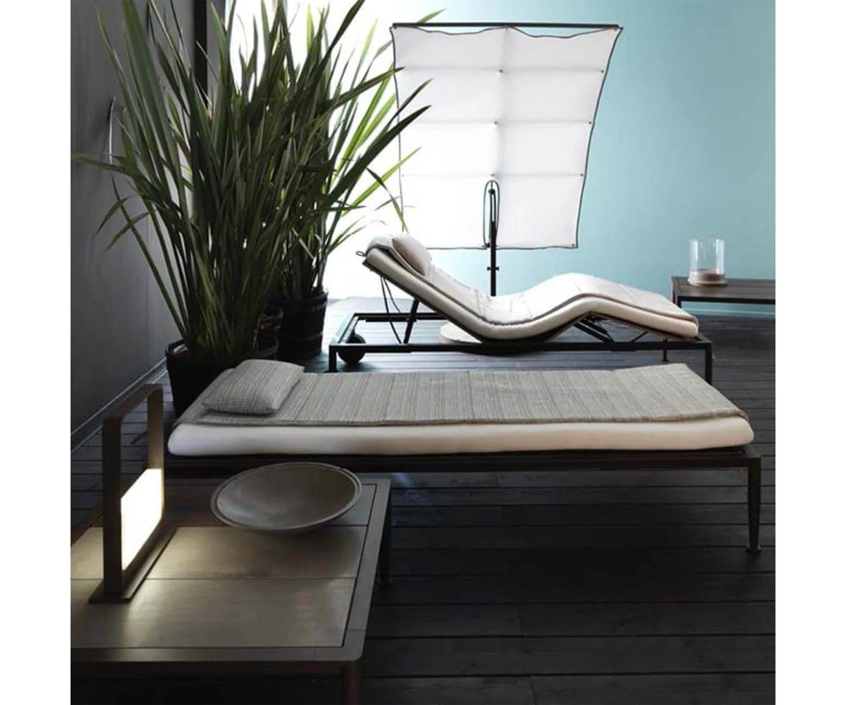 Giorgetti Gea Outdoor Table Lamp by Chi Wing Lo Italiano en venta
